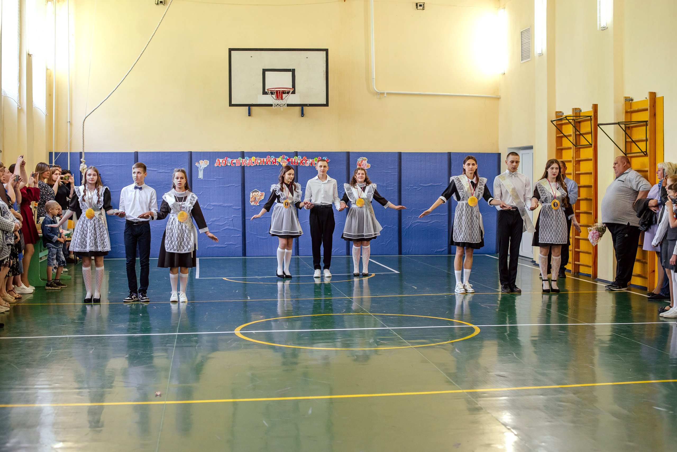 Школа выпускной 2024. Фотограф Галина Лисанова, г. Брянск