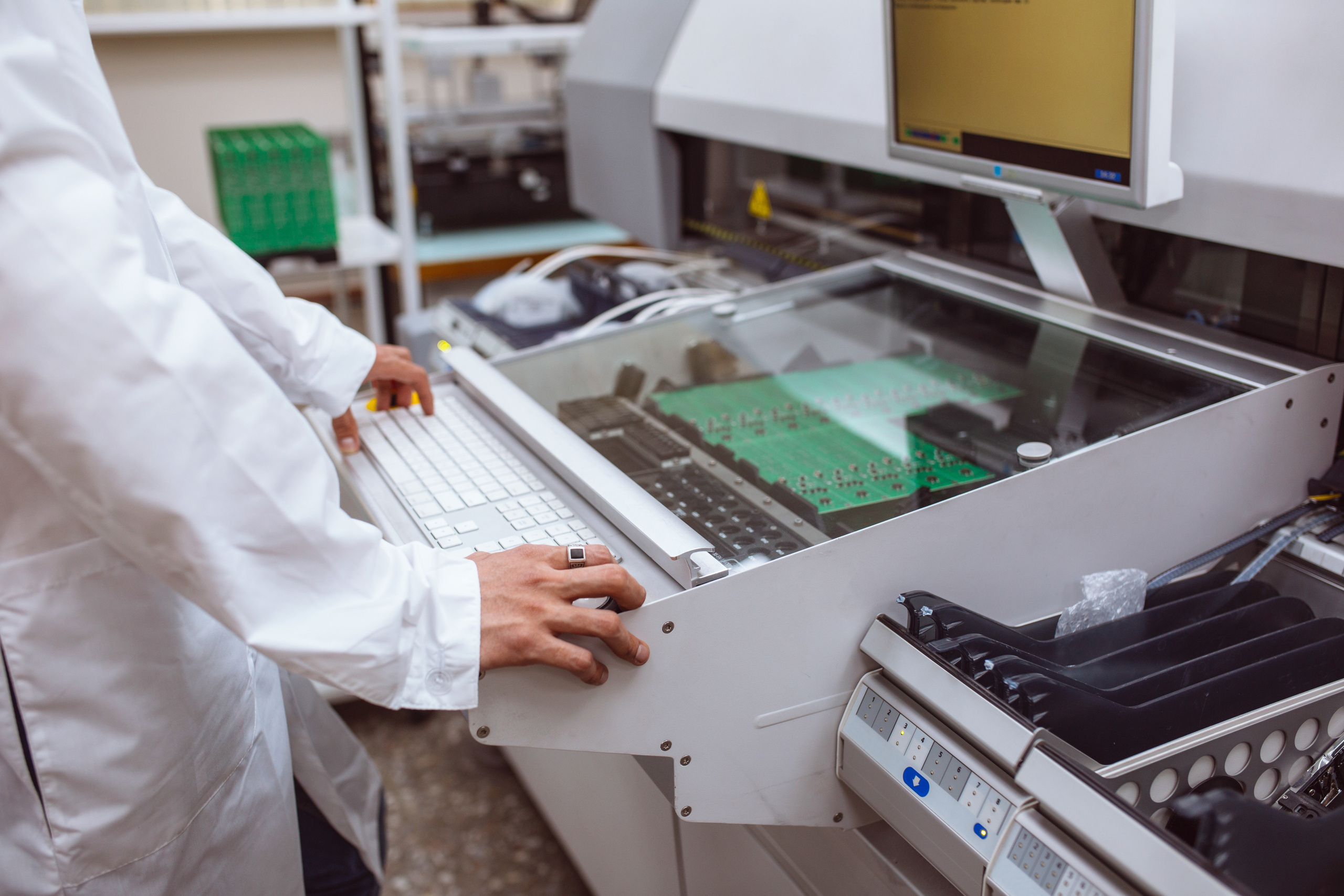Фотосъемка производства для предприятия Промсвязь. Дмитрий Судаков, фотограф в Екатеринбурге и Москве