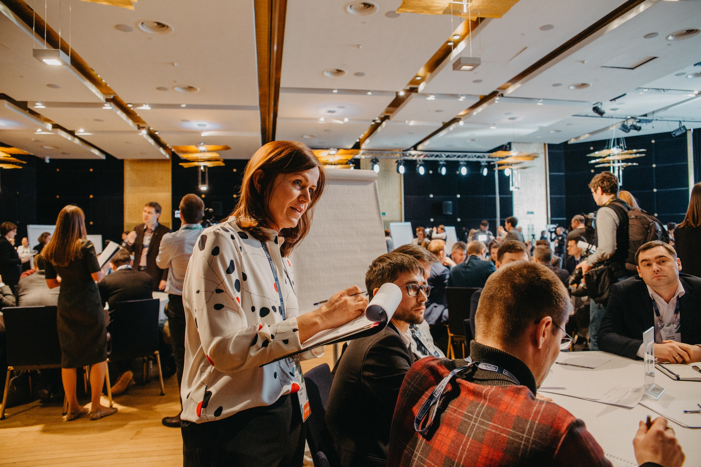 Репортажная фотосъемка командной работы на корпоративном мероприятии Лидеры России