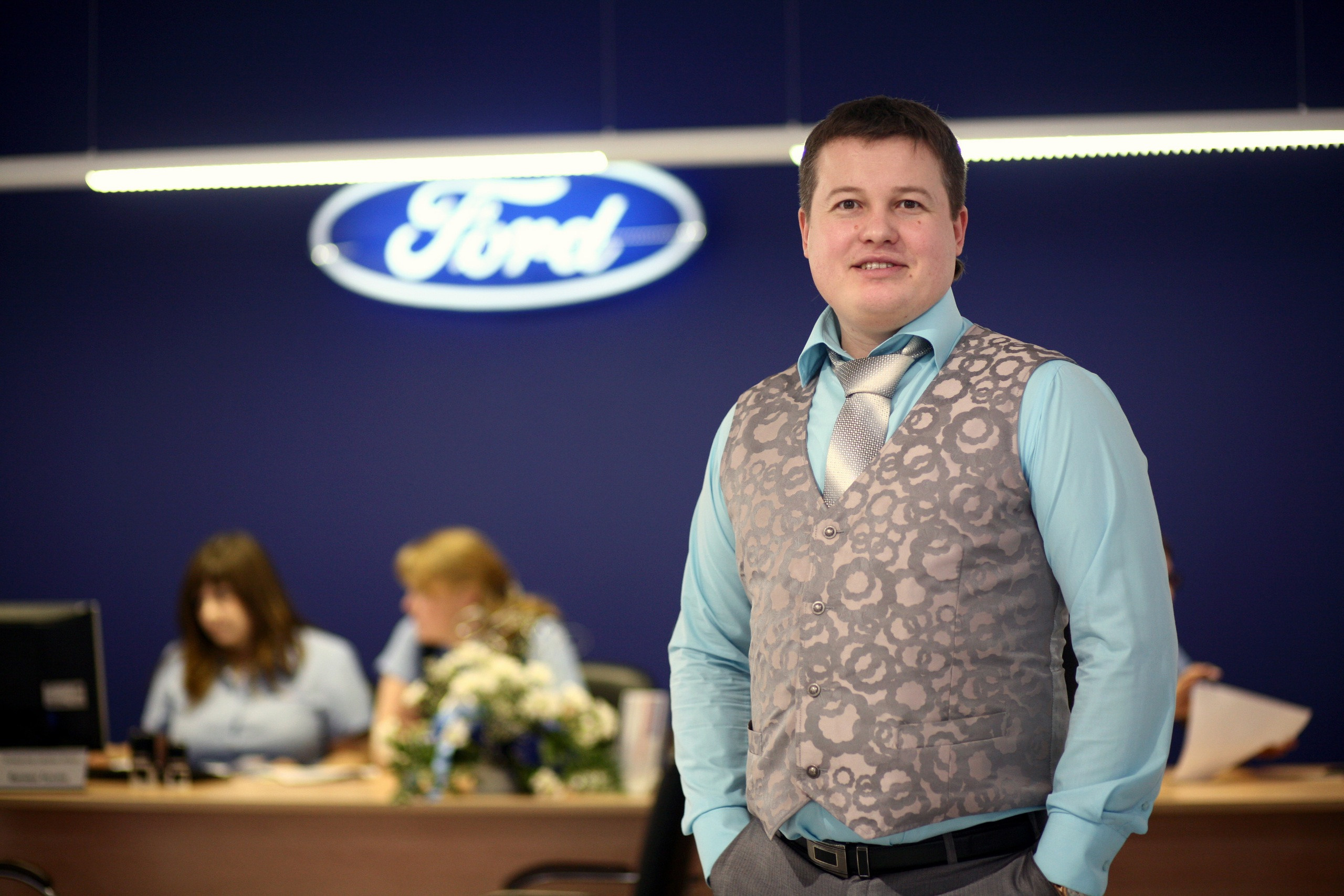 Портретная фотосъемка автосалона 