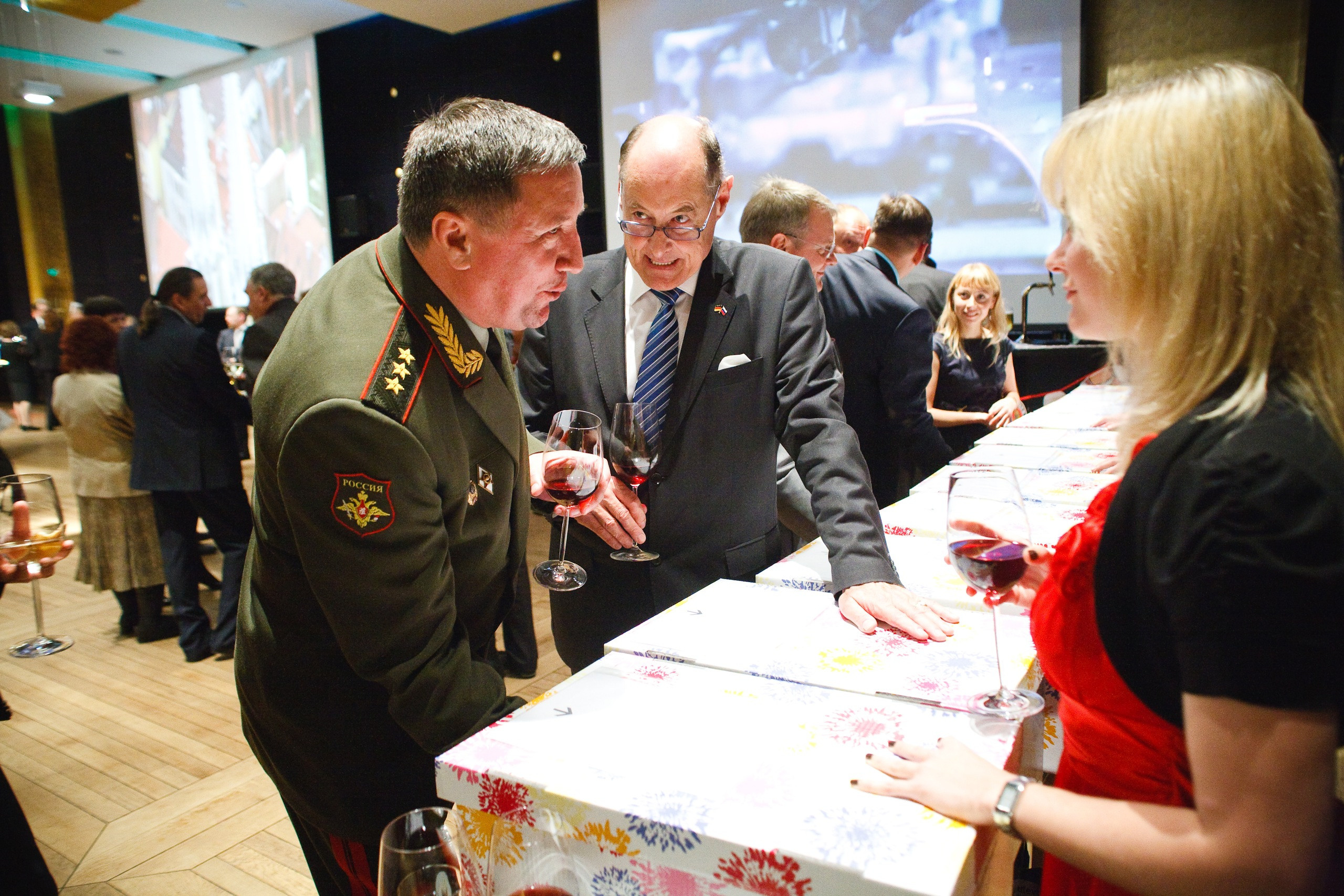 Репортажная фотосъемка Дня Независимости Германии в конференц-зале отеля Хаятт