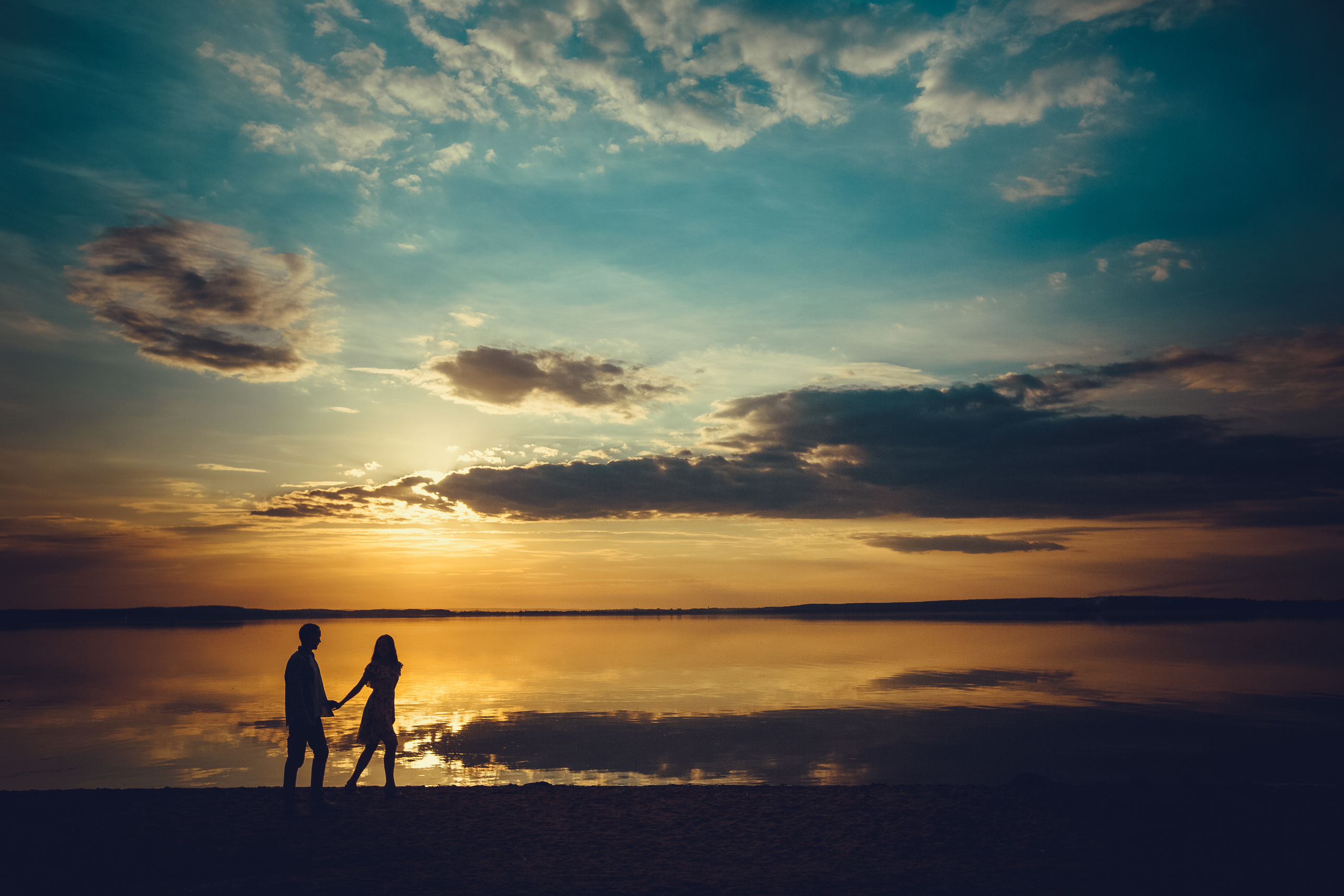 V&A. Дорога к морю. Destination wedding photographer in Iceland, Spain, Italy, Greece and