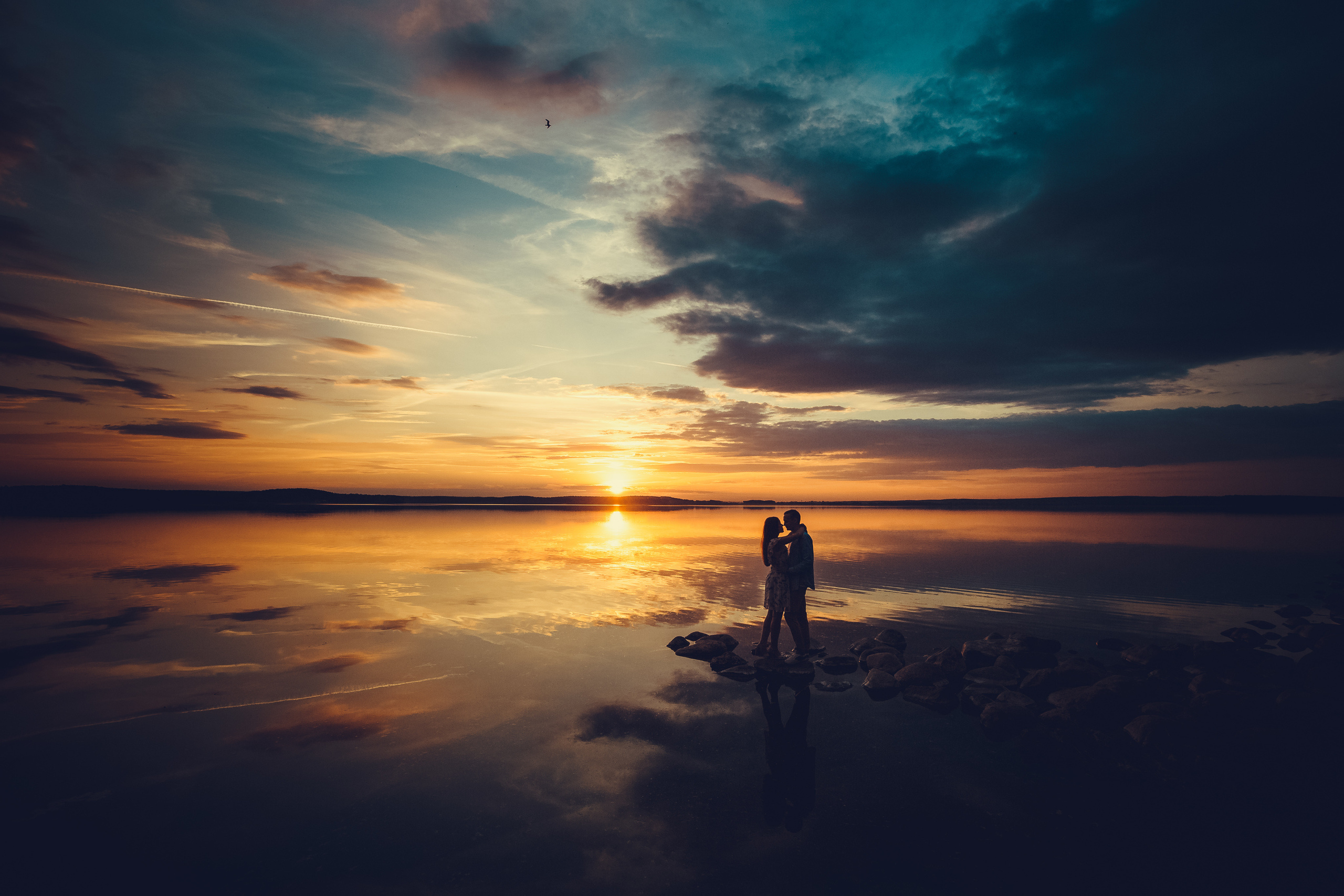 V&A. Дорога к морю. Destination wedding photographer in Iceland, Spain, Italy, Greece and