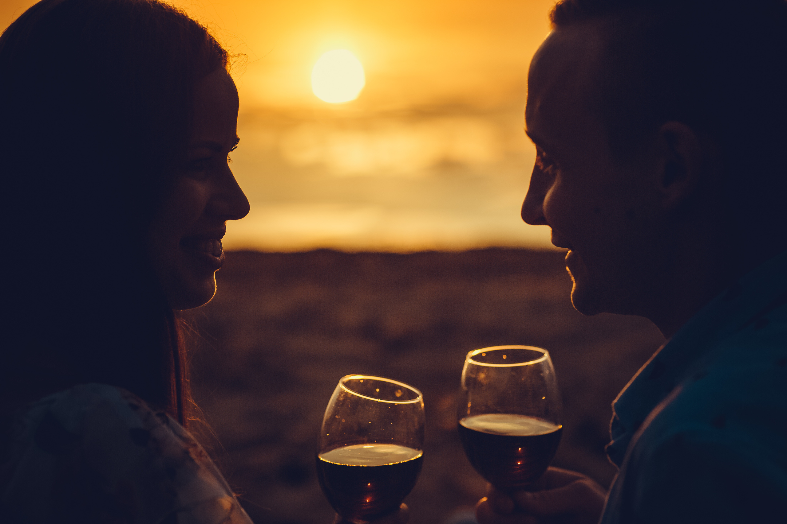 V&A. Дорога к морю. Destination wedding photographer in Iceland, Spain, Italy, Greece and