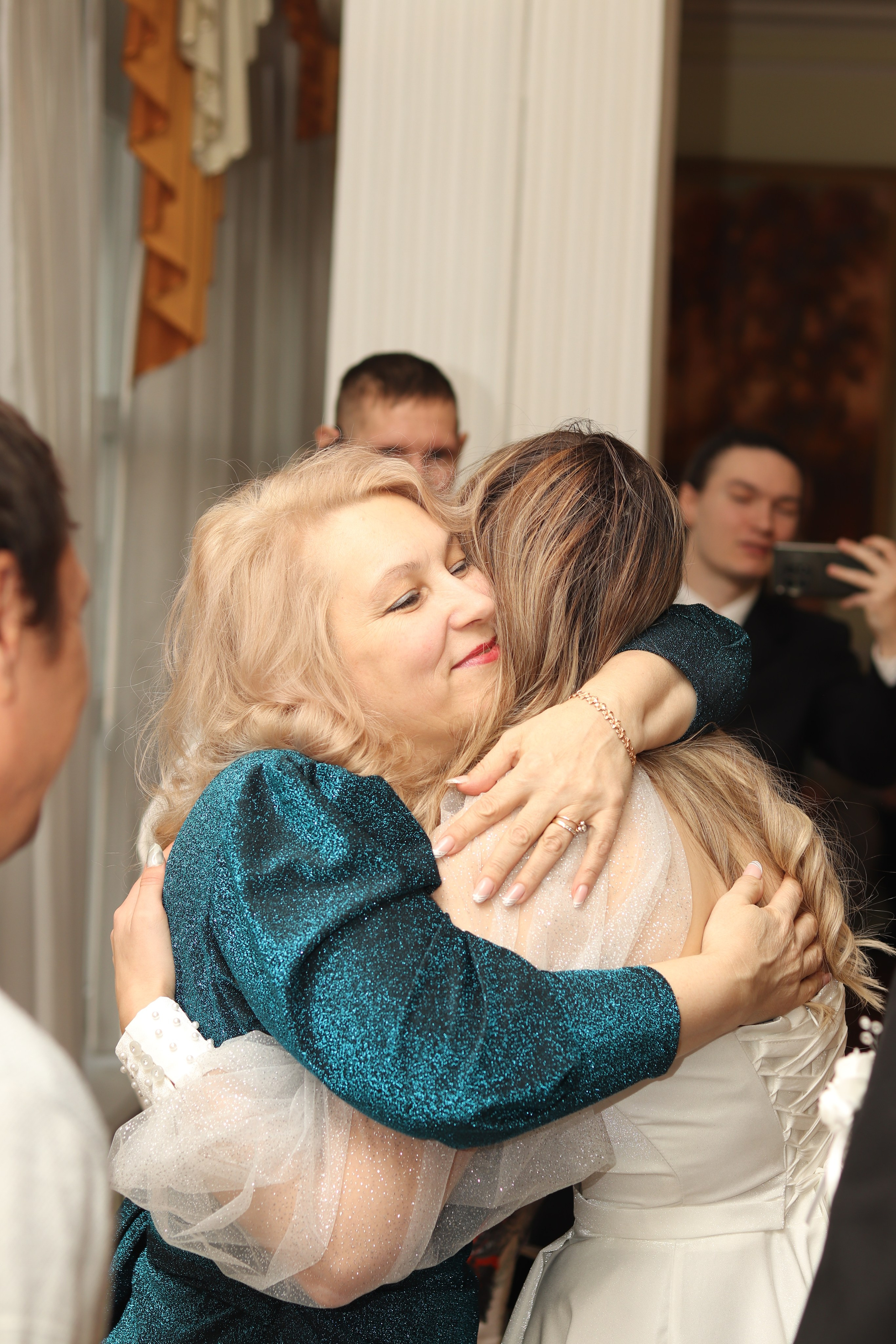 ЗАГС + Банкет | Ольга & Александр. Фотограф Красноярск | Ховрин Иван | Свадьбы, Мероприятия, Фотосессии