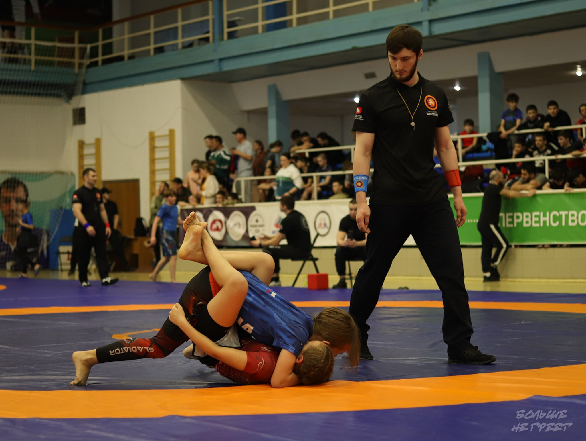 ПЕРВЕНСТВО УРФО ПО СПОРТИВНОЙ БОРЬБЕ ГРЭППЛИНГ И ГРЭППЛИНГ-ГИ. Больше не греет