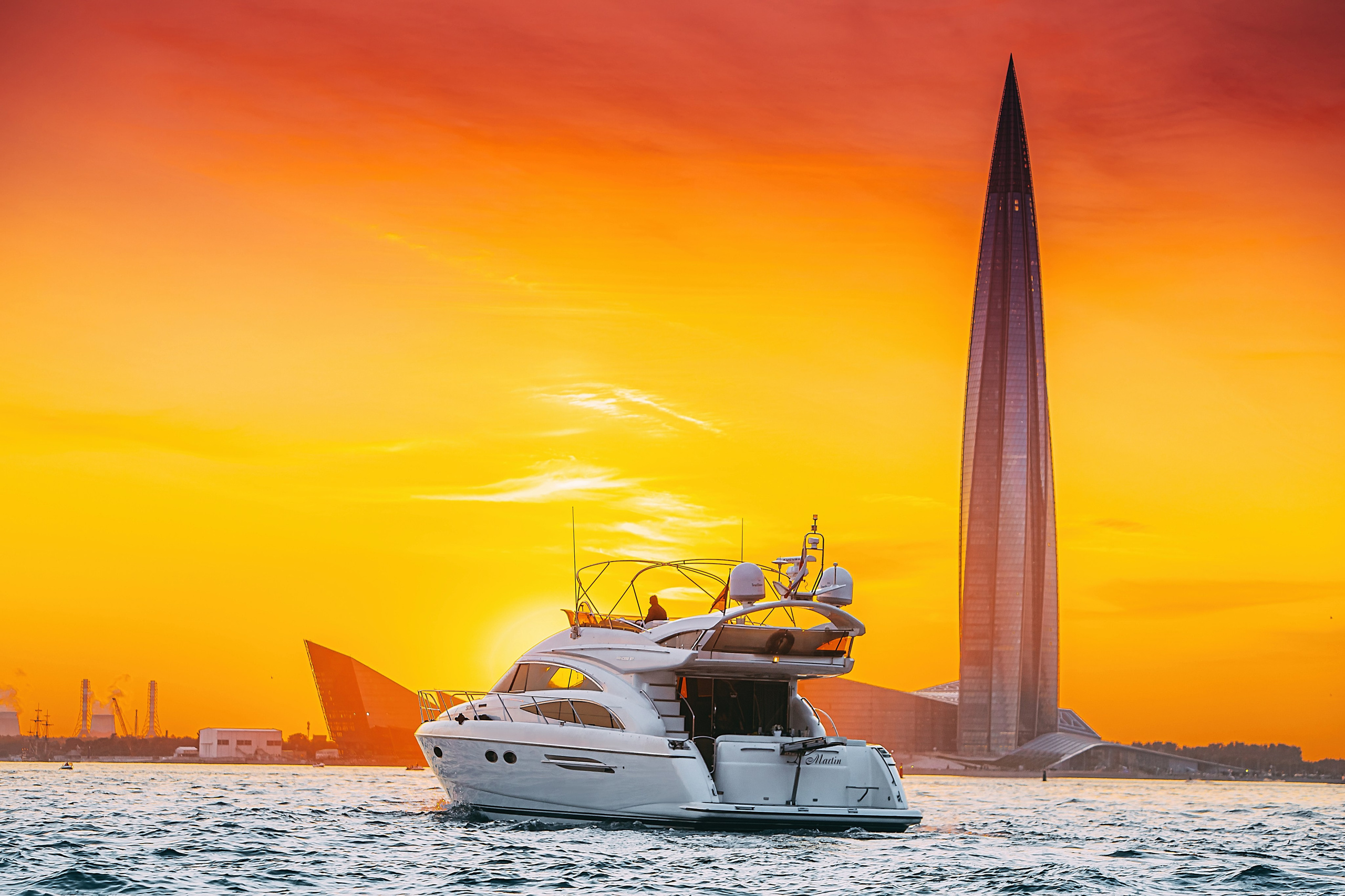 Яхта Princess 57 Esperanza. SPB Rent Boats|аренда катеров и теплоходов