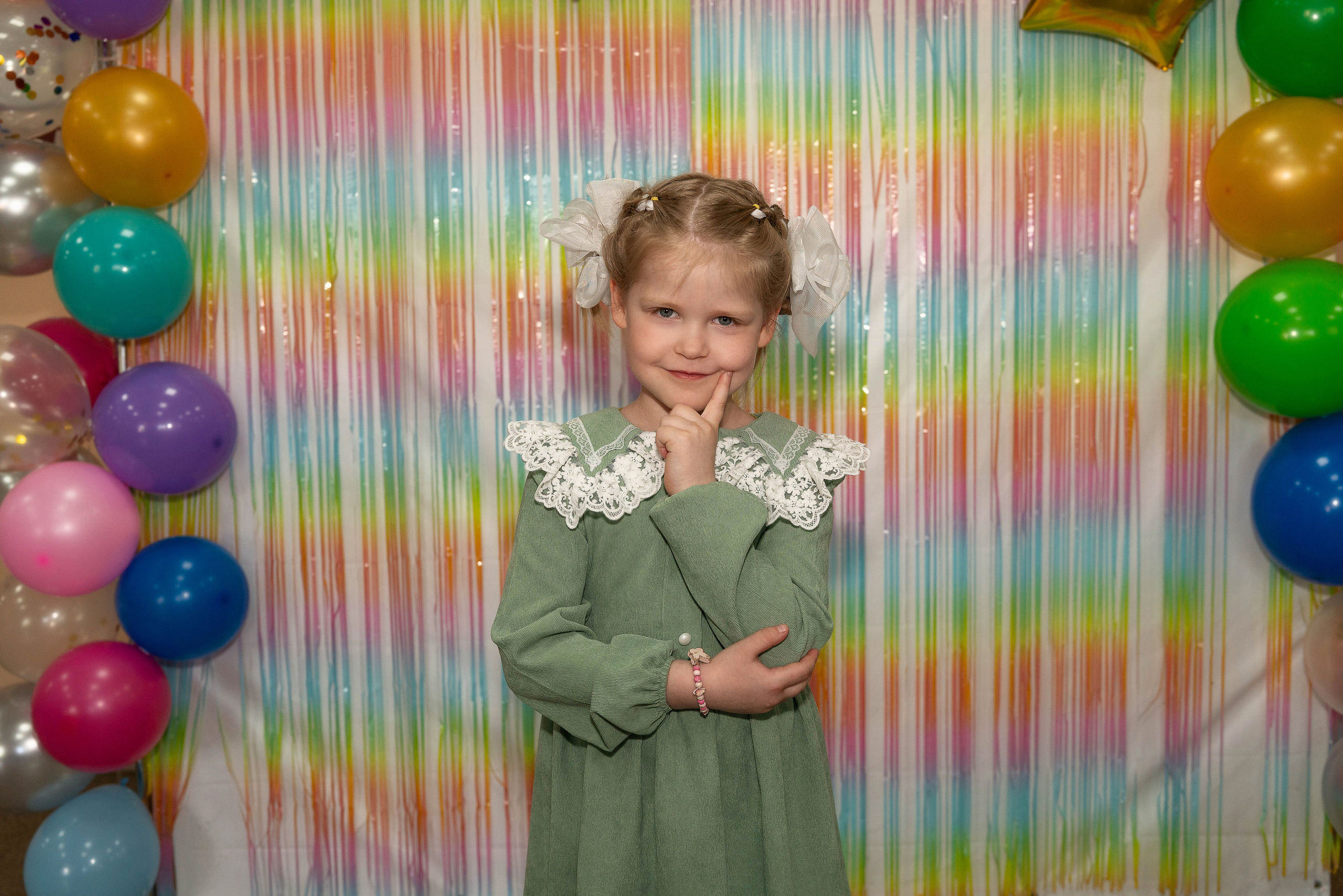 Съёмки в школе и садах, выпускные альбомы