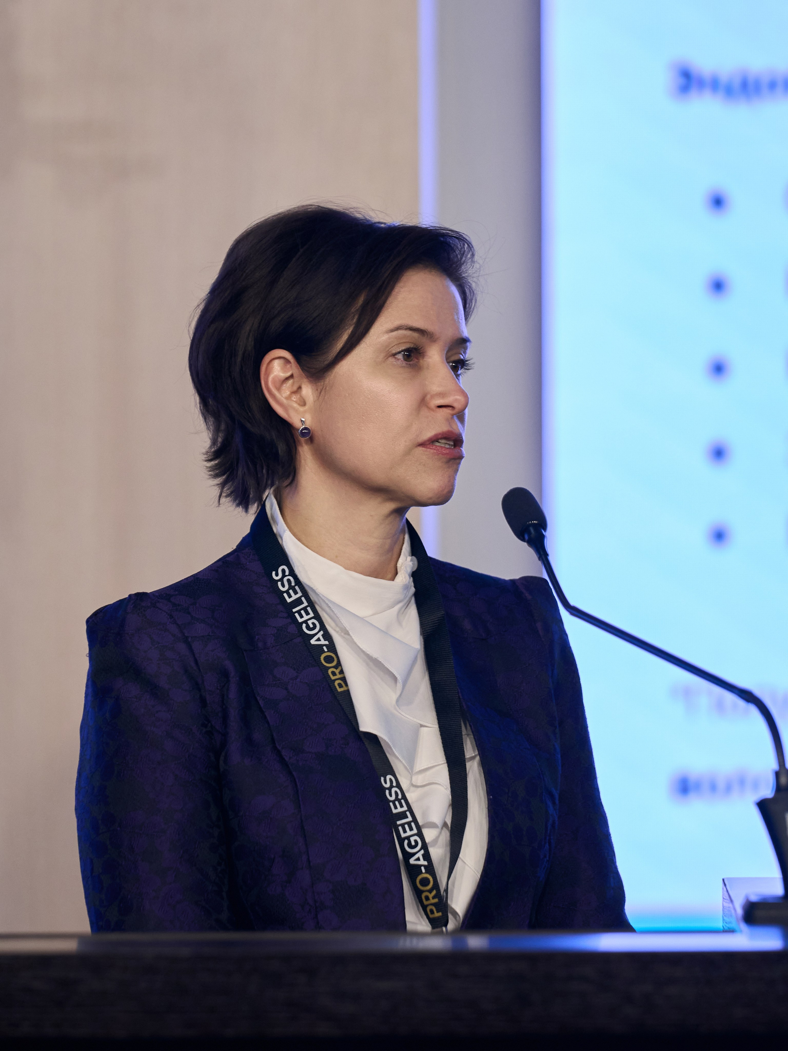 СПИКЕРЫ. PRO-AGELESS