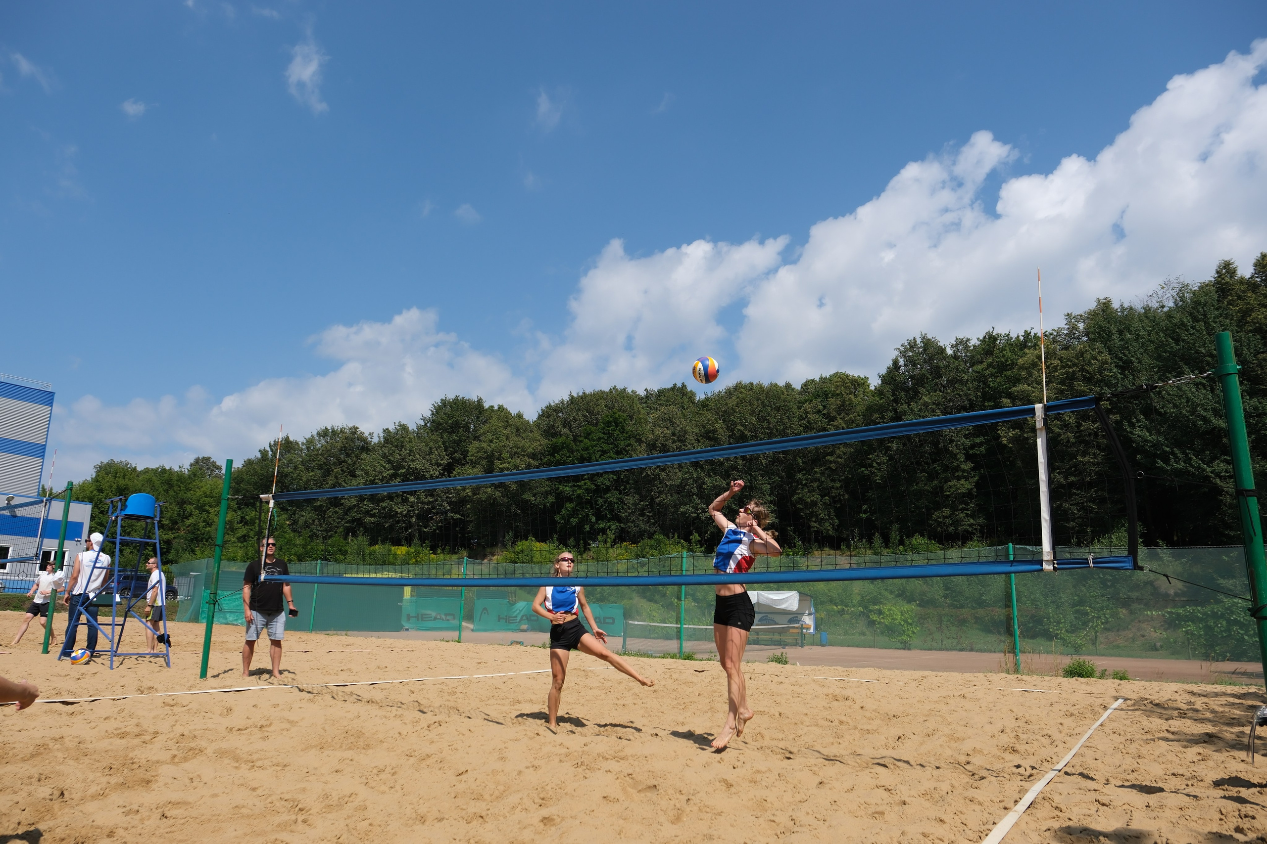Женский пляжный волейбол. Добро пожаловать в студию «Цифровой скульптор»  где искусство встречается с технологиями!
