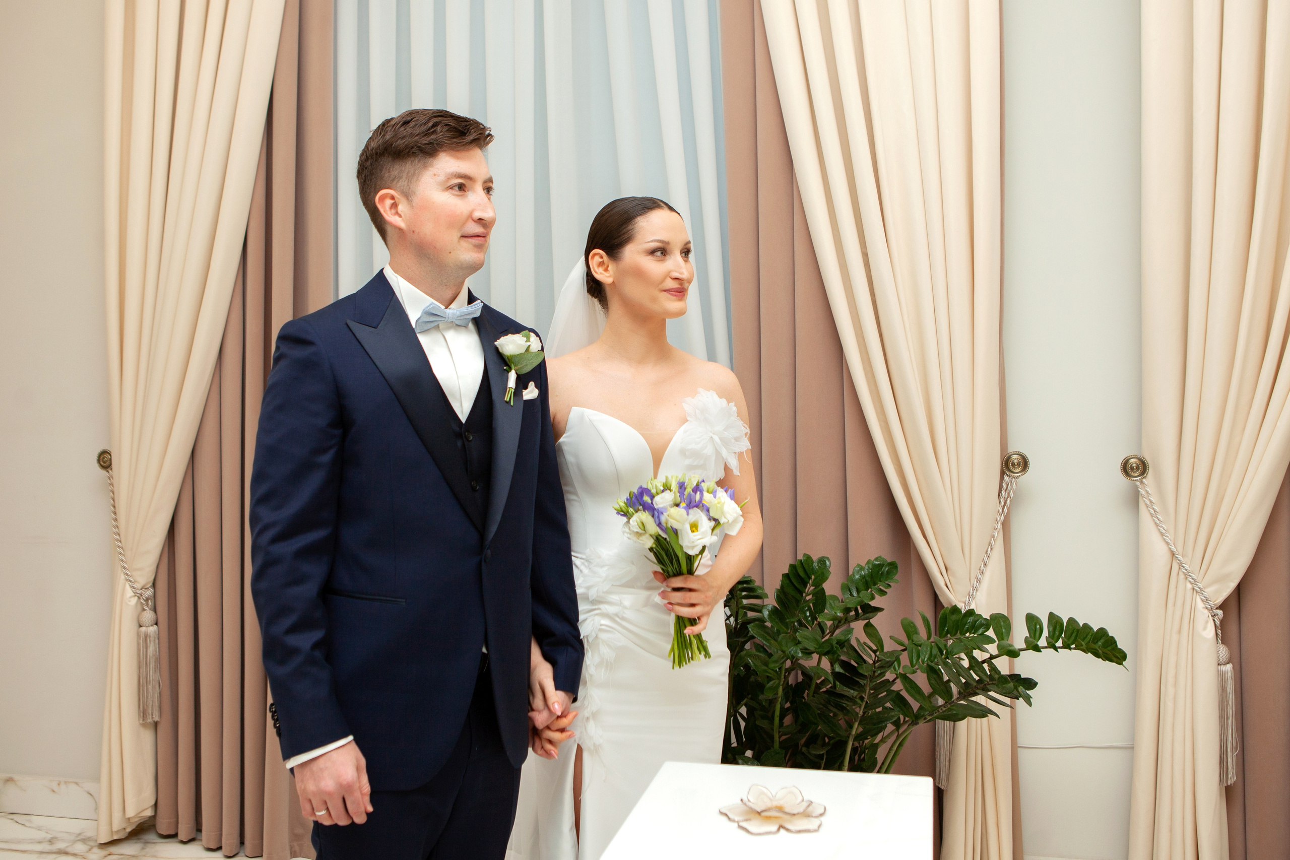 Фотосессия жениха и невесты в шипиловском загсе. Фотограф Ольга Ефремова