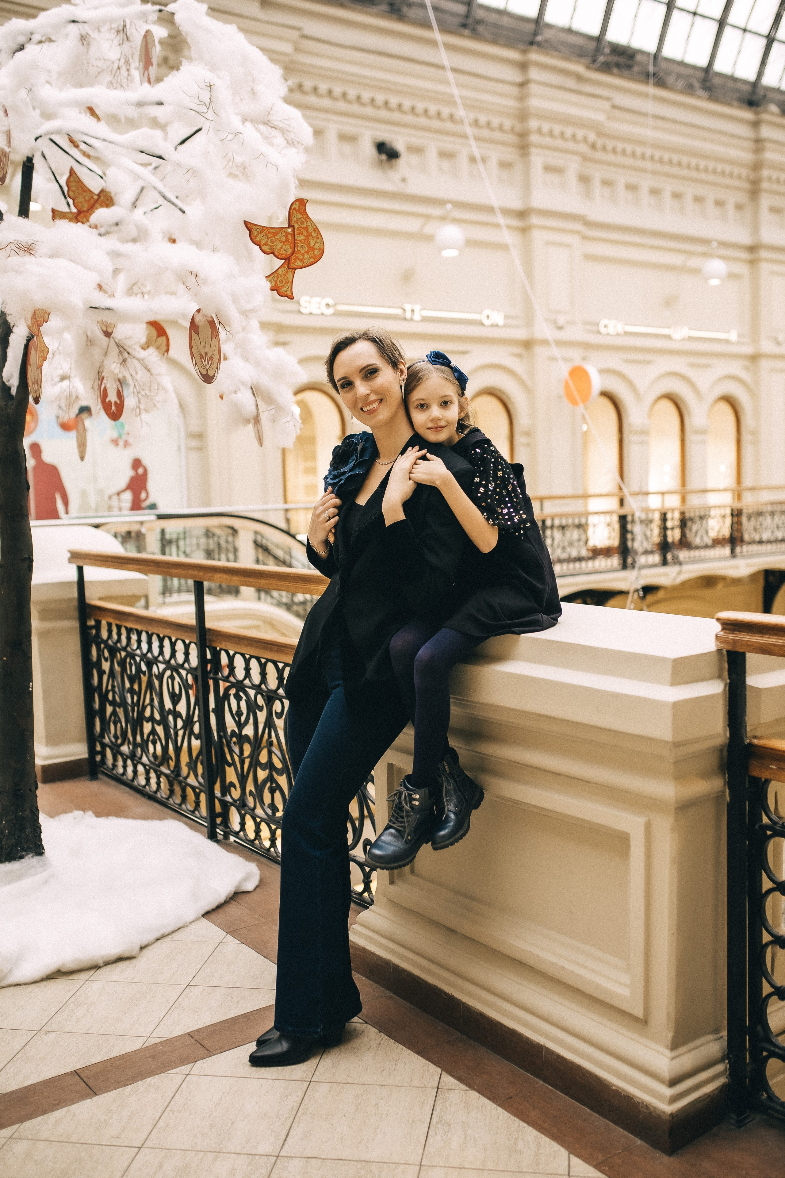 Новогодний ГУМ. Надя и Алиса!. Профессиональный фотограф, Москва |Видное Елена Елизарова