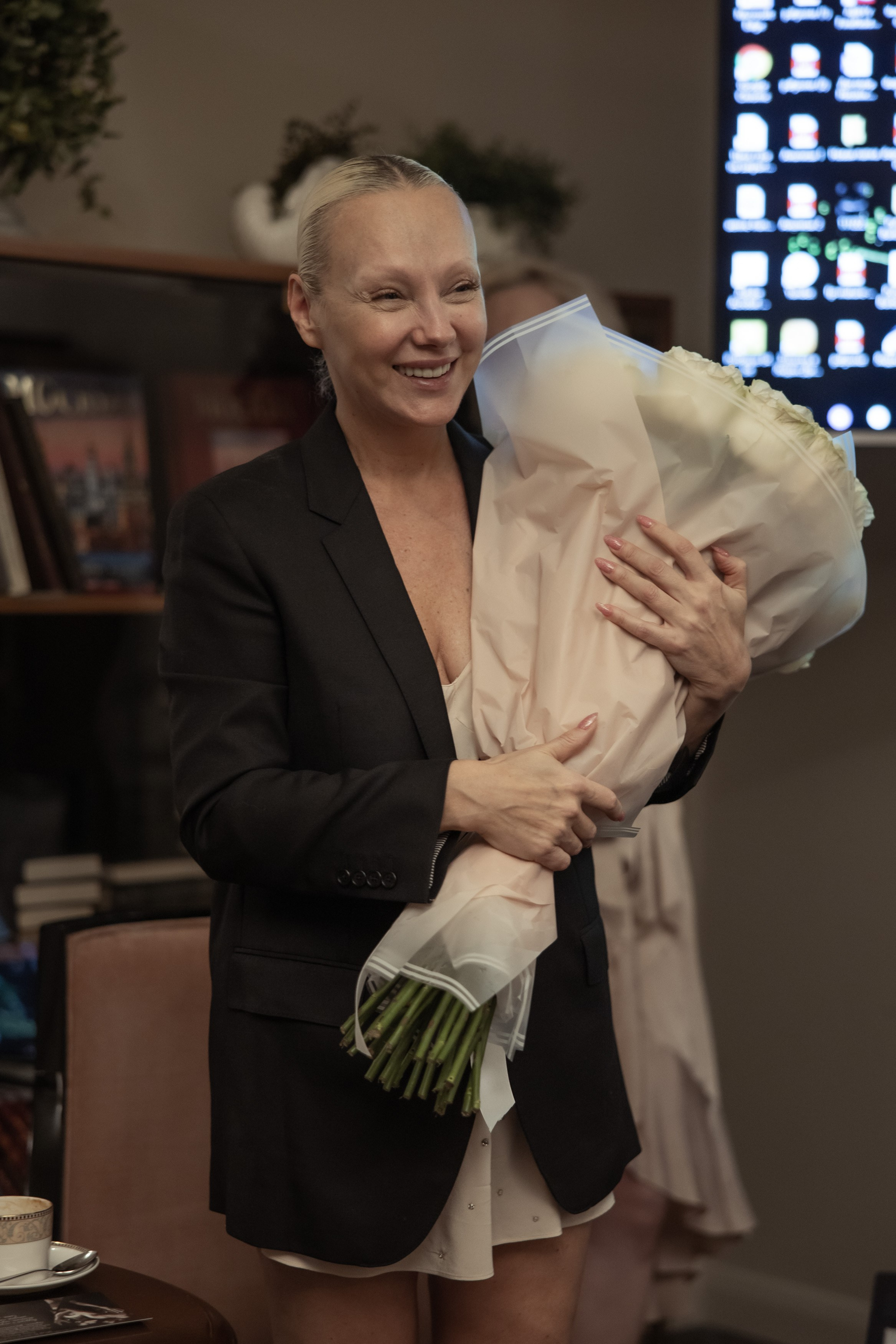 Арт-встреча. Людмила Семеняка. Главная