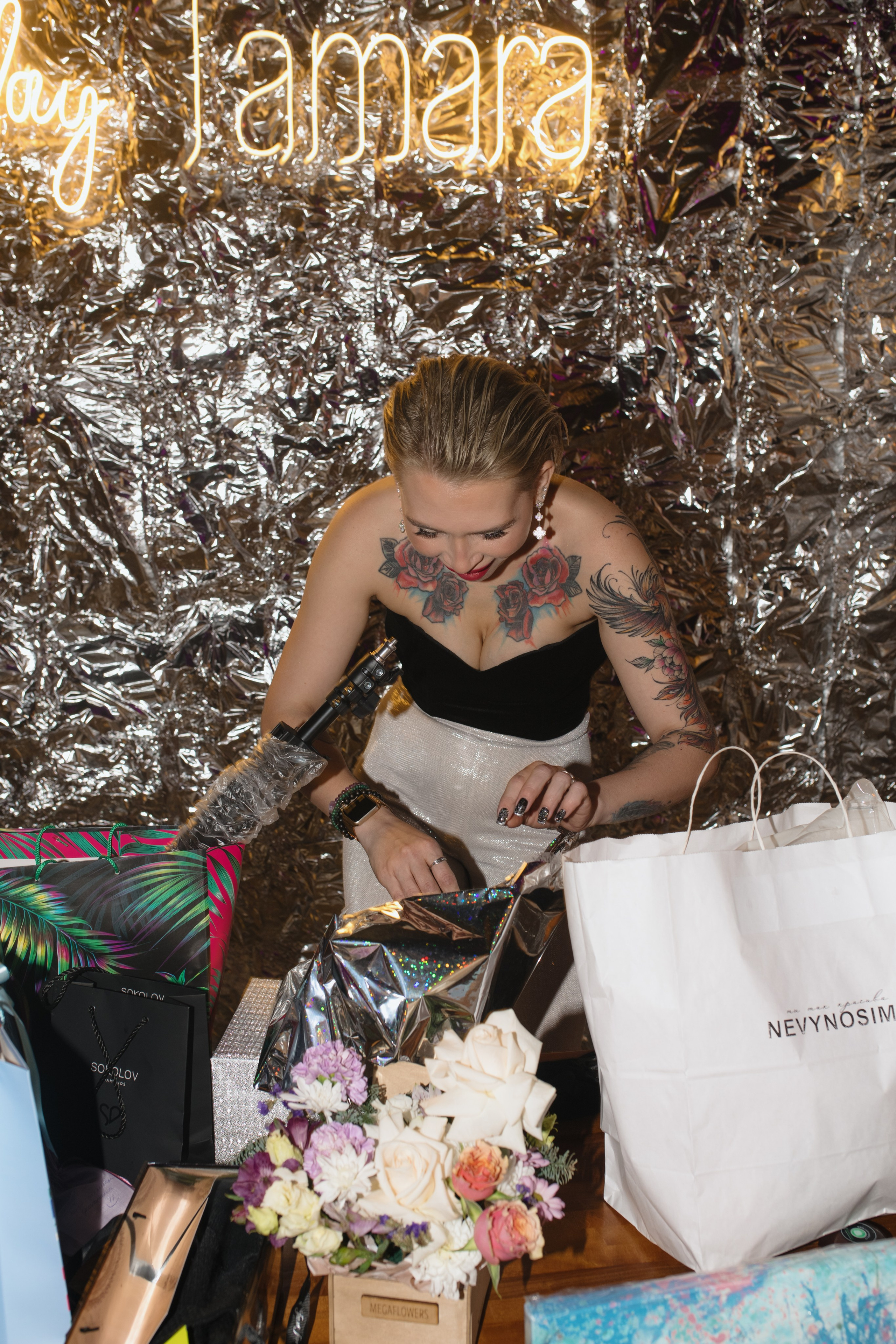 День рождения Томы — Let`s Talk Bar. Свадебный фотограф Екатеринбург/Челябинск — Любовь Волохова