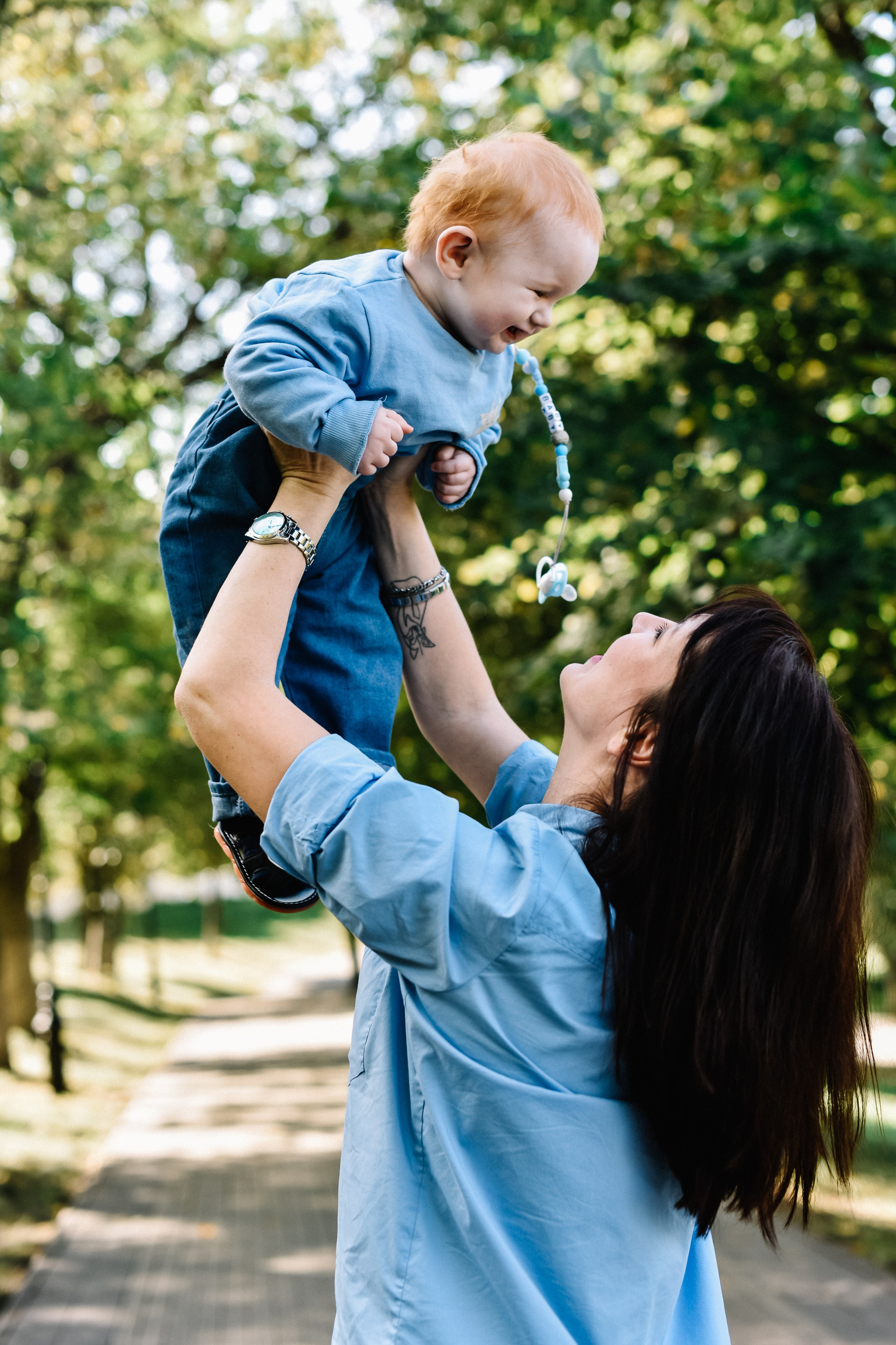 Прогулка Олеси, Льва и Ванечки