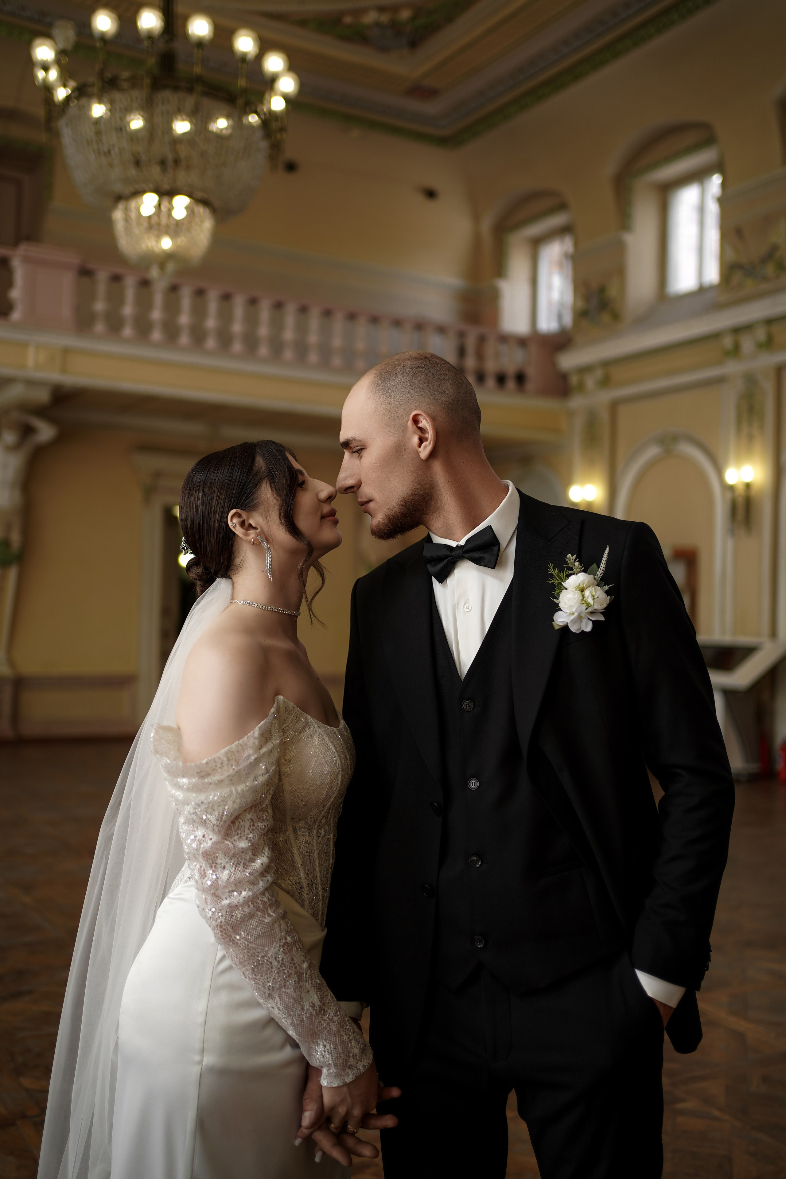 Эдуард и Анастасия на свадебной фотосессии в Новочеркасске. Свадебный фотограф в Ростове-на-Дону. Таинство Крещения и Венчания, семейные фотосессии. Алёна Чёботова