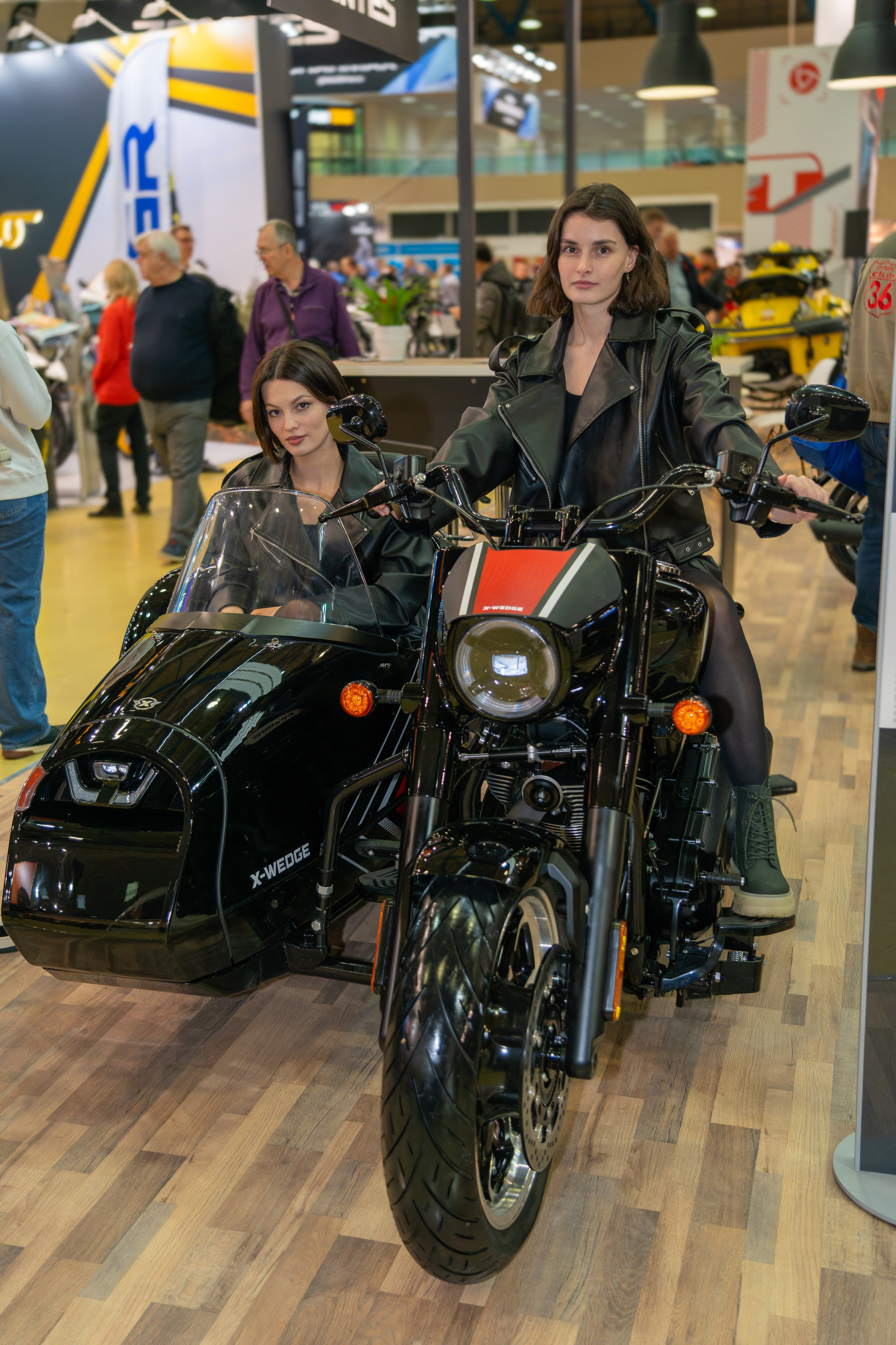 Прогулка по выставке Поехали 2023. «Студия DRONAVT`s» — видеосъёмка и фотография г. Москва