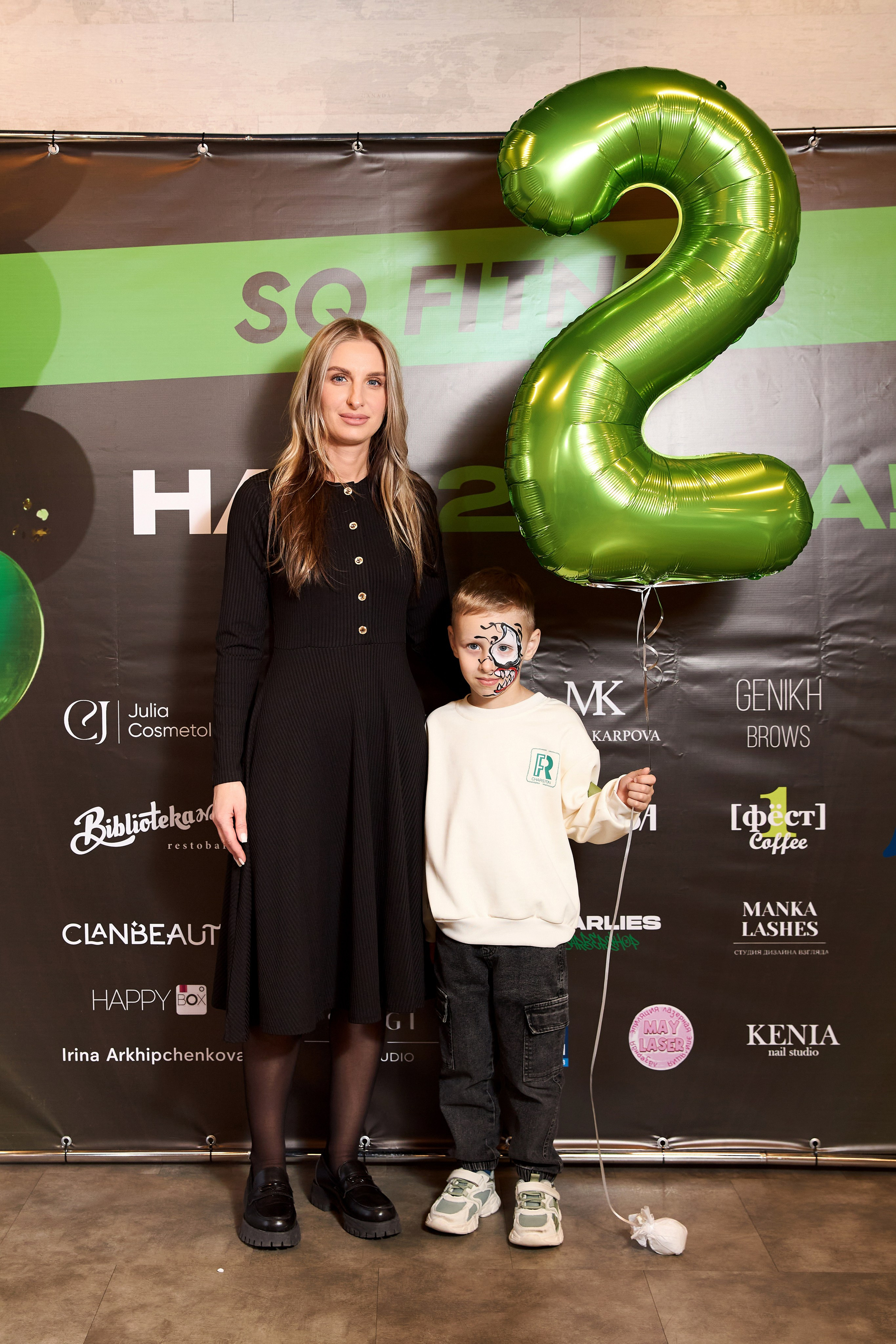 SQ — ФИТНЕС. 2 ГОДА. Фотограф Липецк. Фотограф в Липецке Татьяна Минаева. Портретный фотограф Липецк. Свадебный фотограф Липецк. Бизнес фотограф Липецк