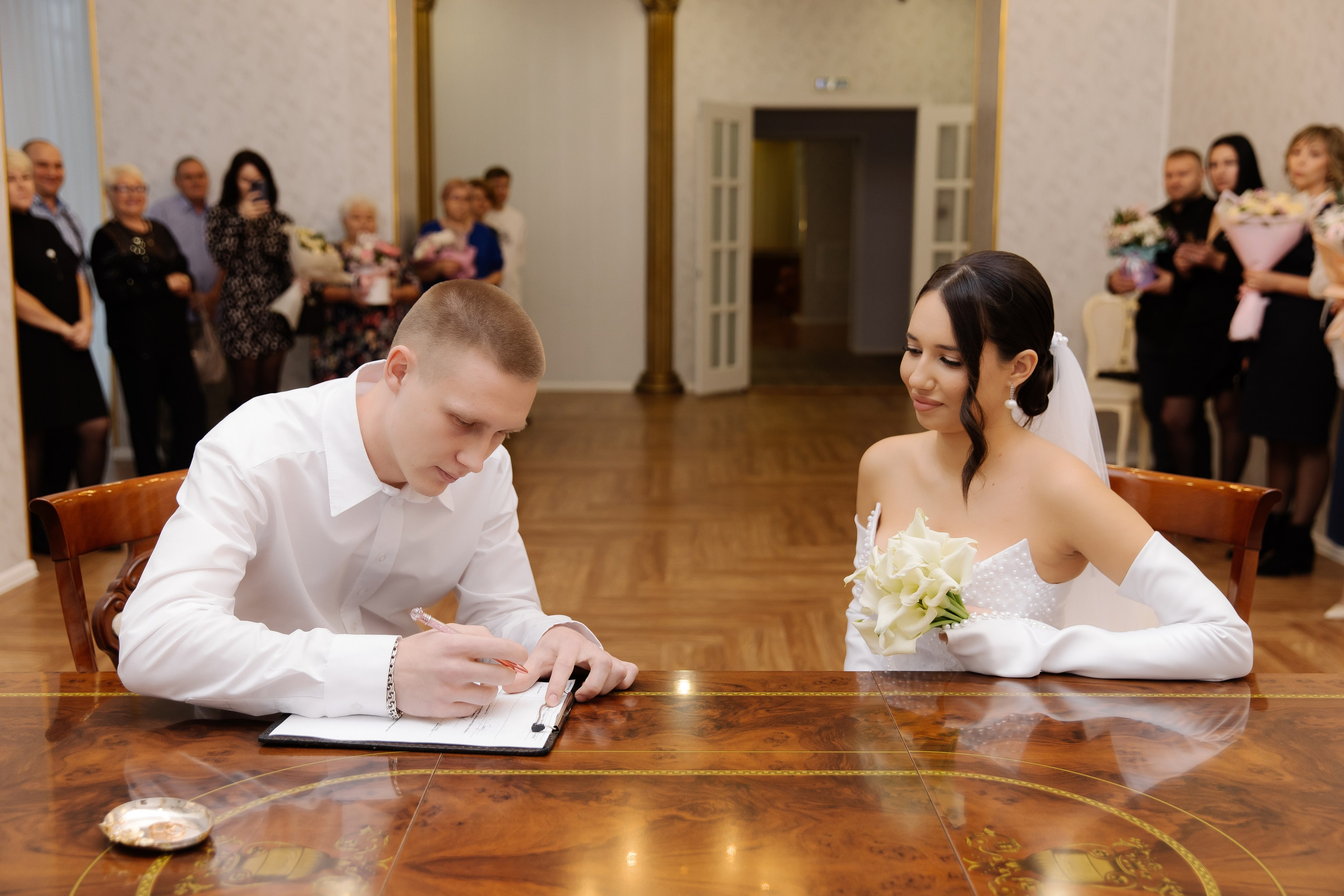 ЗАГС Металлургического района. СВАДЕБНЫЙ ФОТОГРАФ ЧЕЛЯБИНСК