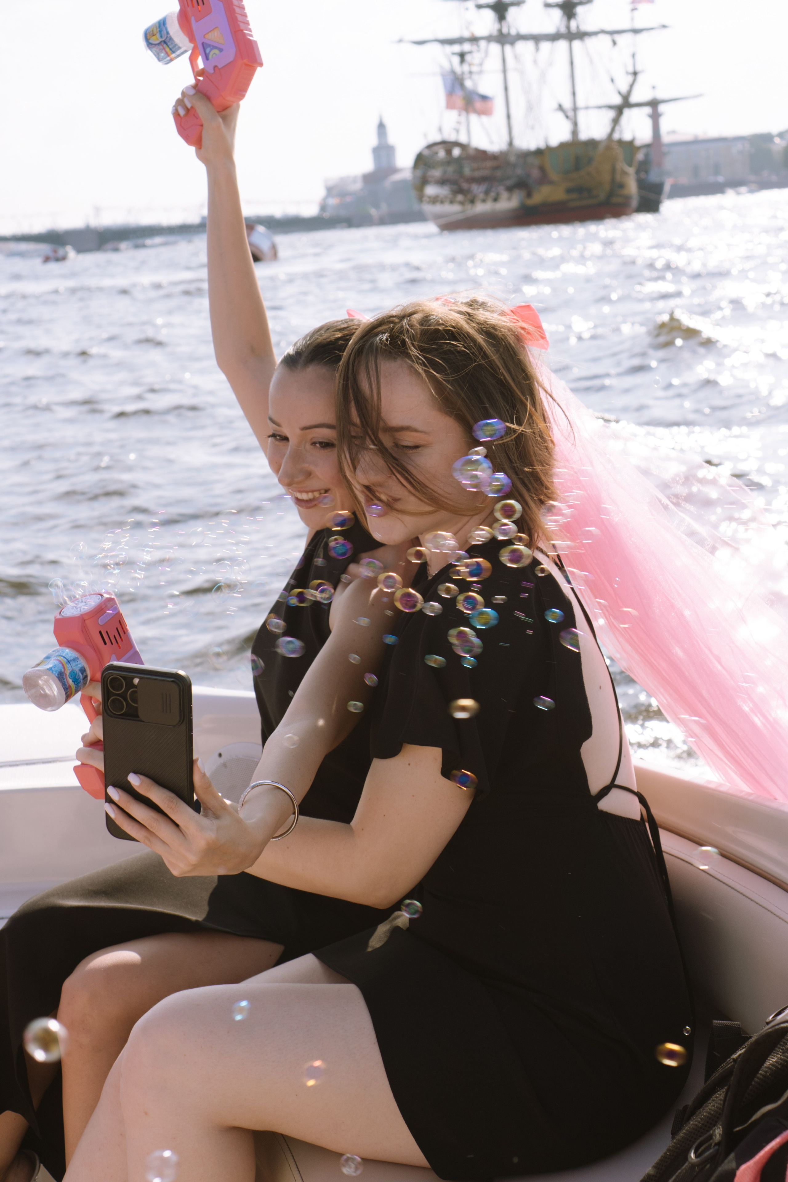 ДЕВИЧНИК НА КАТЕРЕ. Профессиональный фотограф, Санкт-Петербург — Виктория Богомолова