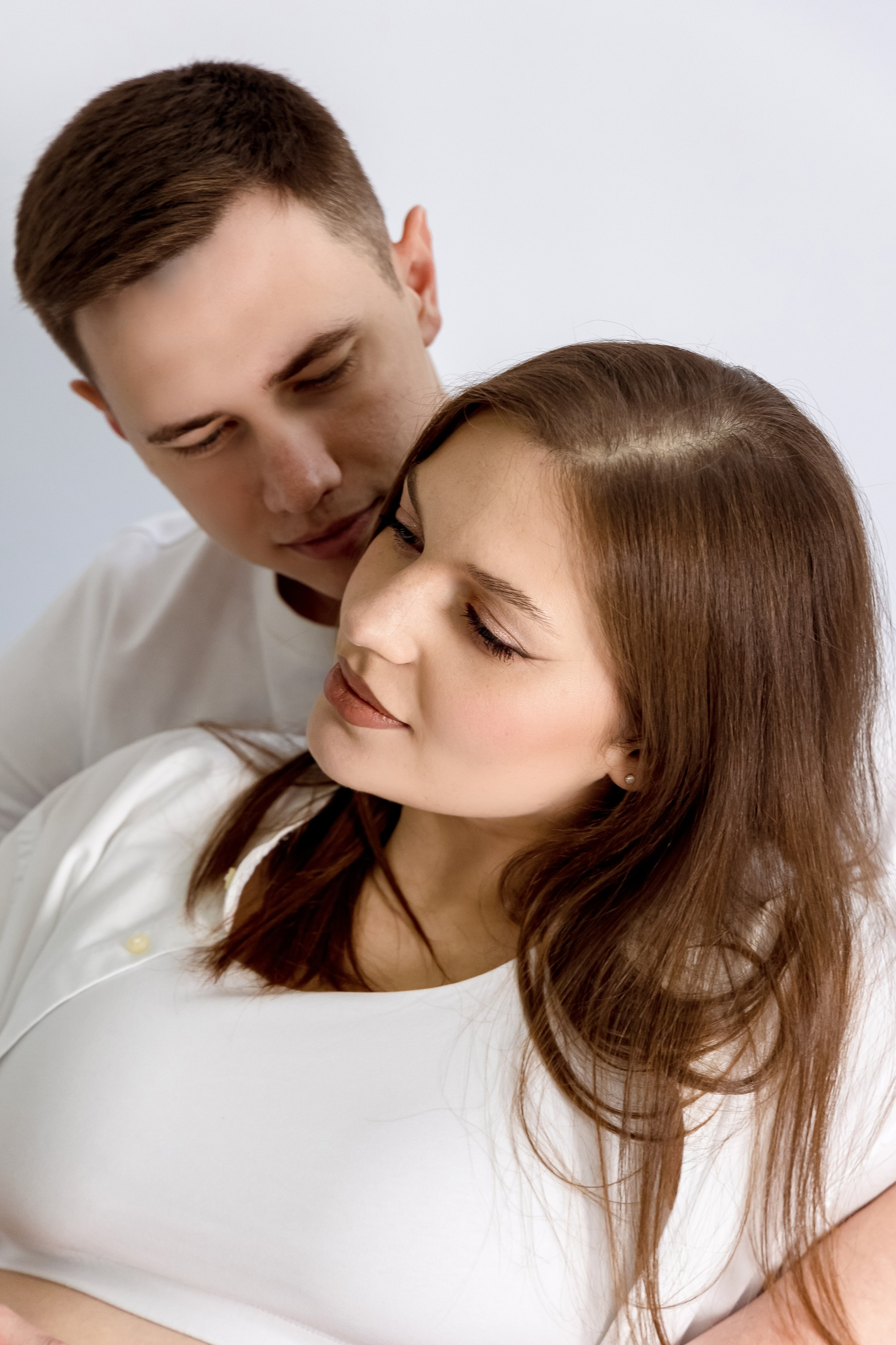 Студийная съёмка беременности. Свадебный и семейный фотограф в Каспийске Алёна Нурмагомедова