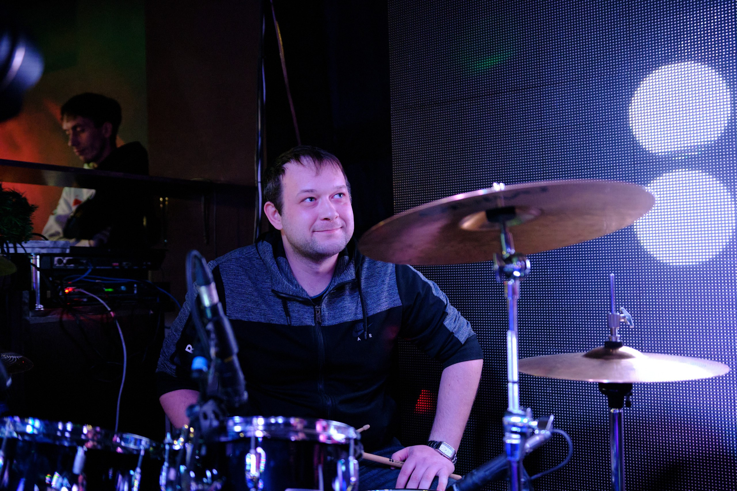 CocoBongo. Антон Ив