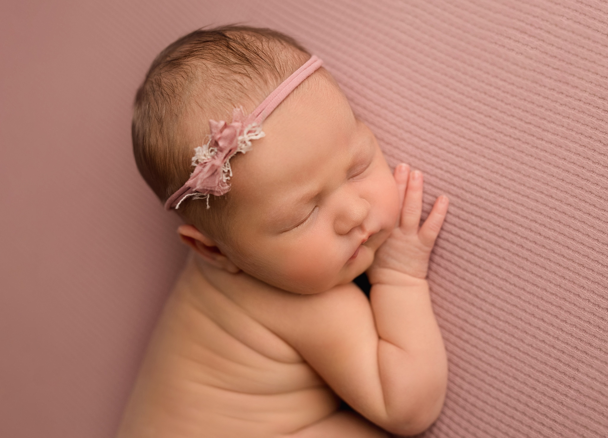 Варвара. Лилия Алтухова — фотограф новорожденных в Москве и области