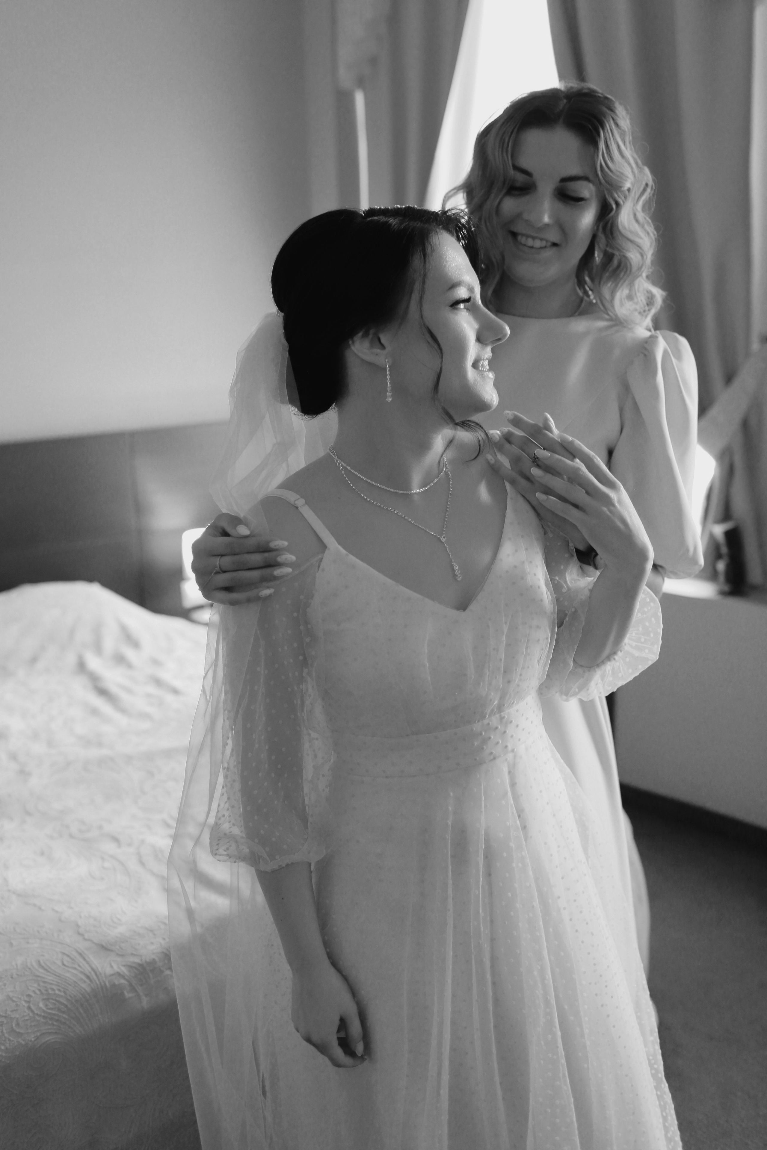 Съемка пары в отеле, на природе, в городе. Свадебный и репортажный фотограф в Ярославле и Санкт-Петербурге Роман Микрюков