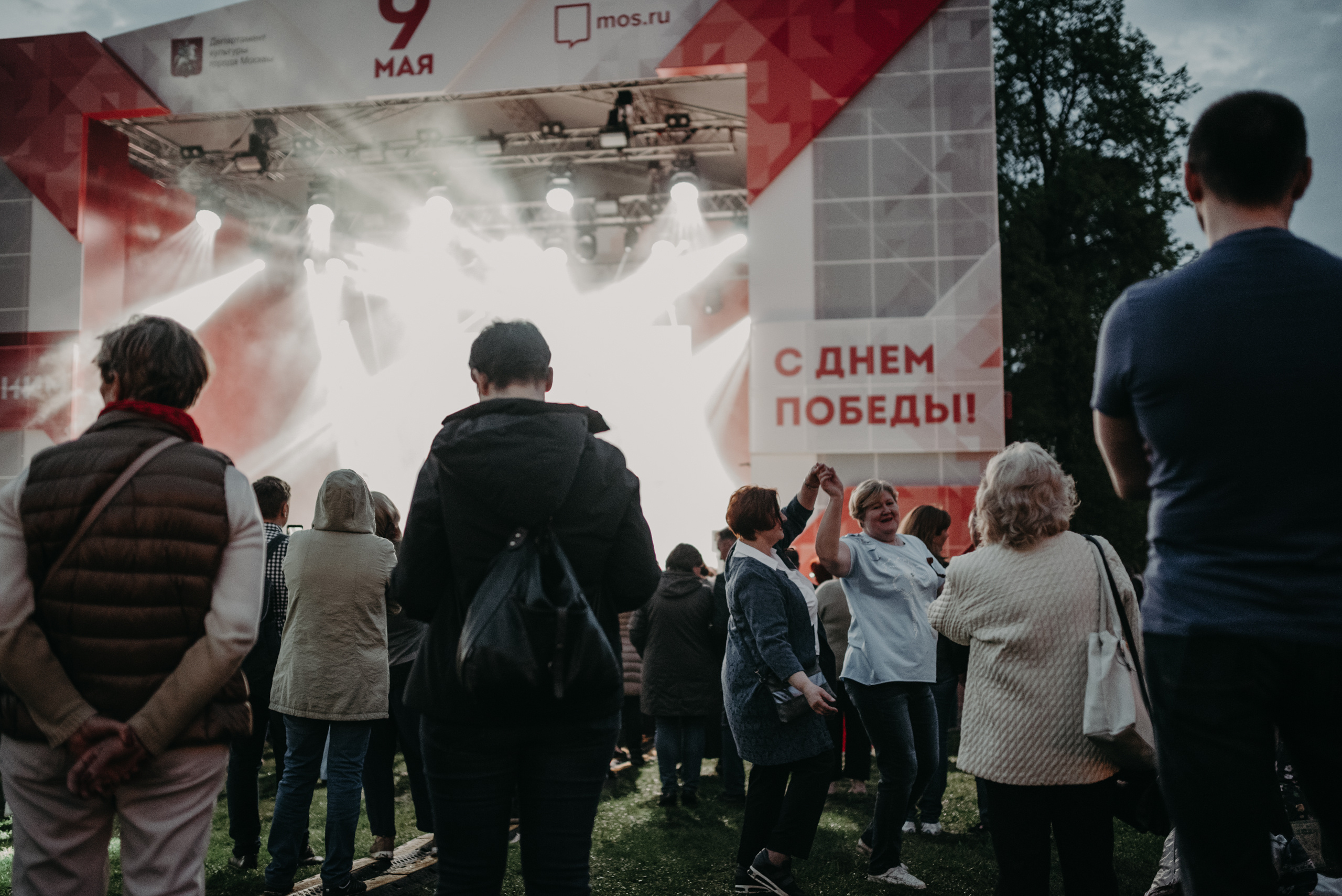 Репортаж 9 мая. Фотограф в Москве Илья Максимов