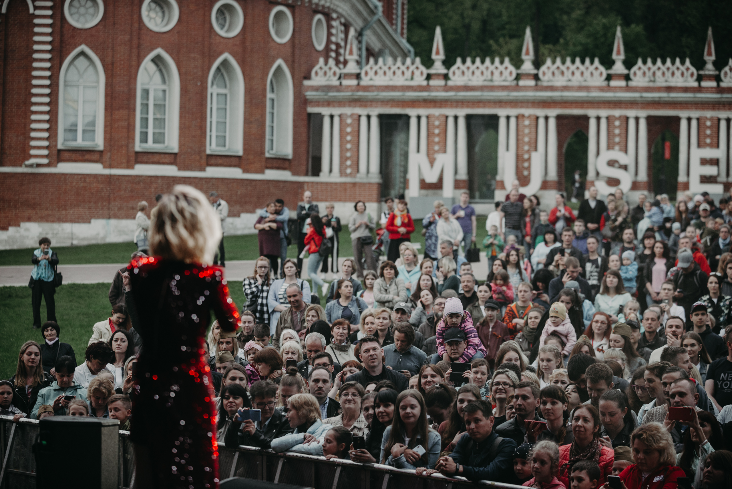 Репортаж 9 мая. Фотограф в Москве Илья Максимов