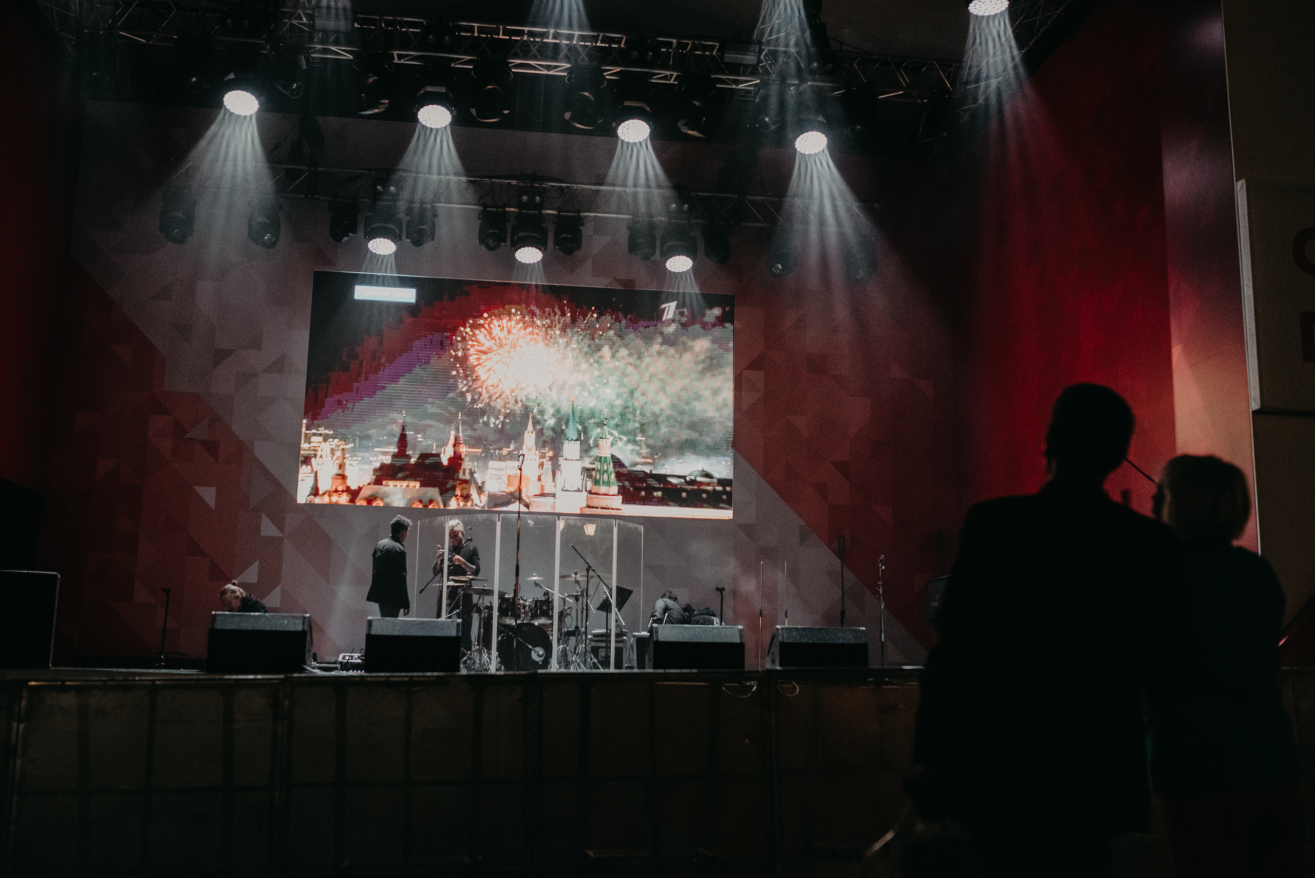 Репортаж 9 мая. Фотограф в Москве Илья Максимов