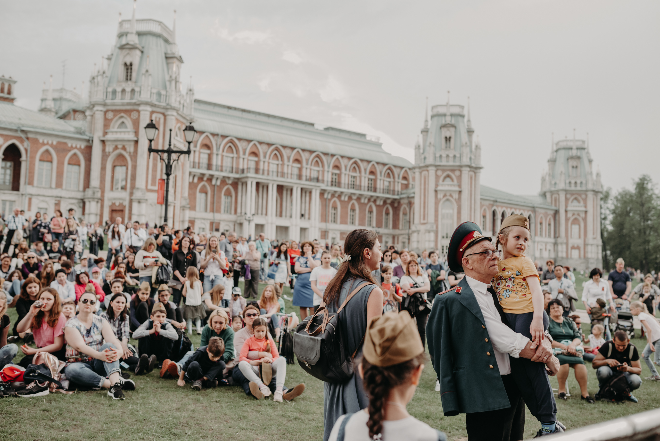Репортаж 9 мая. Фотограф в Москве Илья Максимов