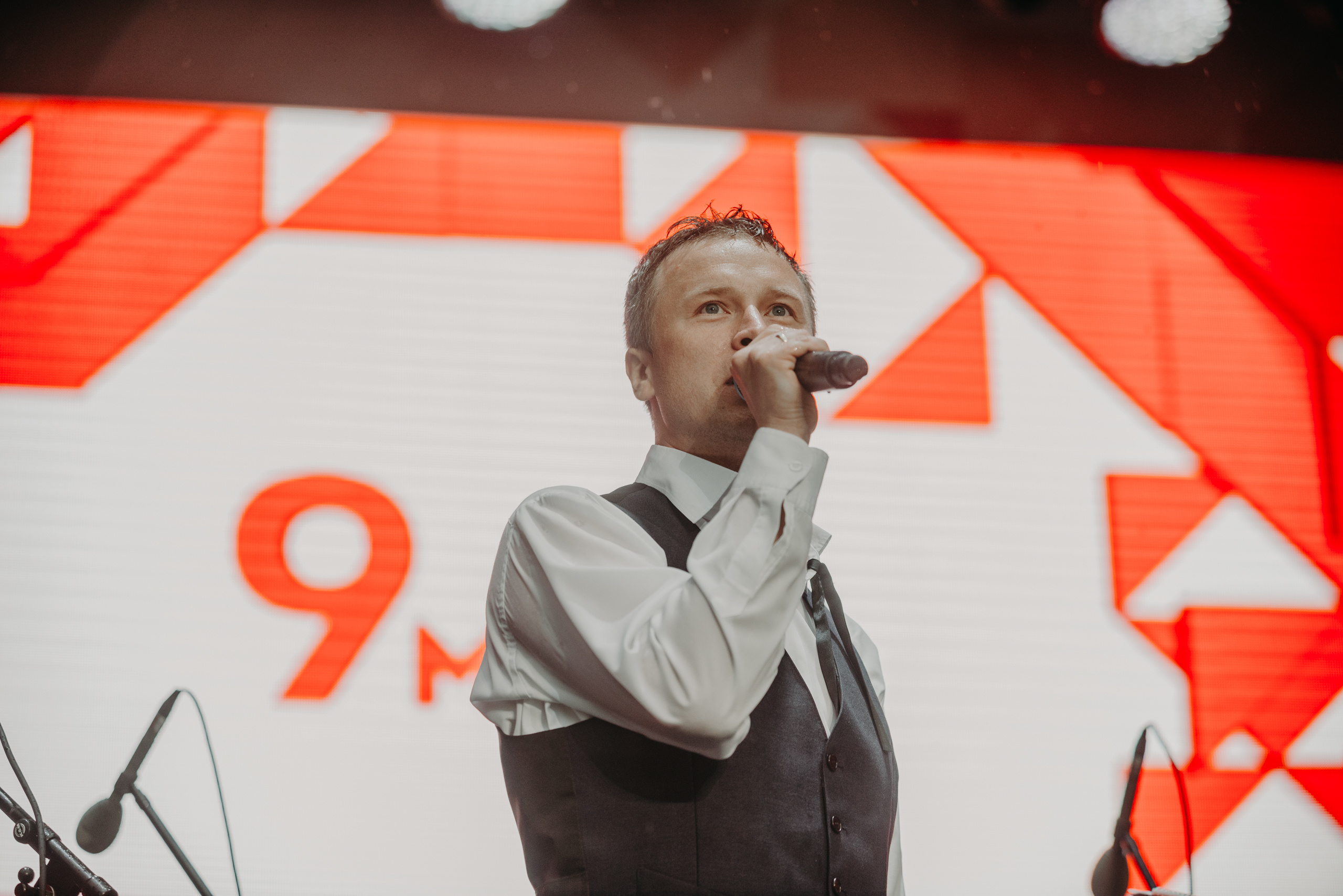 Репортаж 9 мая. Фотограф в Москве Илья Максимов