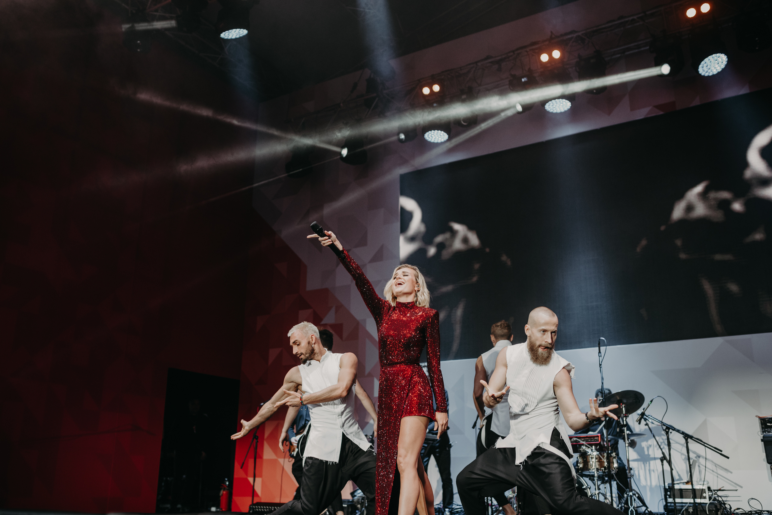 Репортаж 9 мая. Фотограф в Москве Илья Максимов