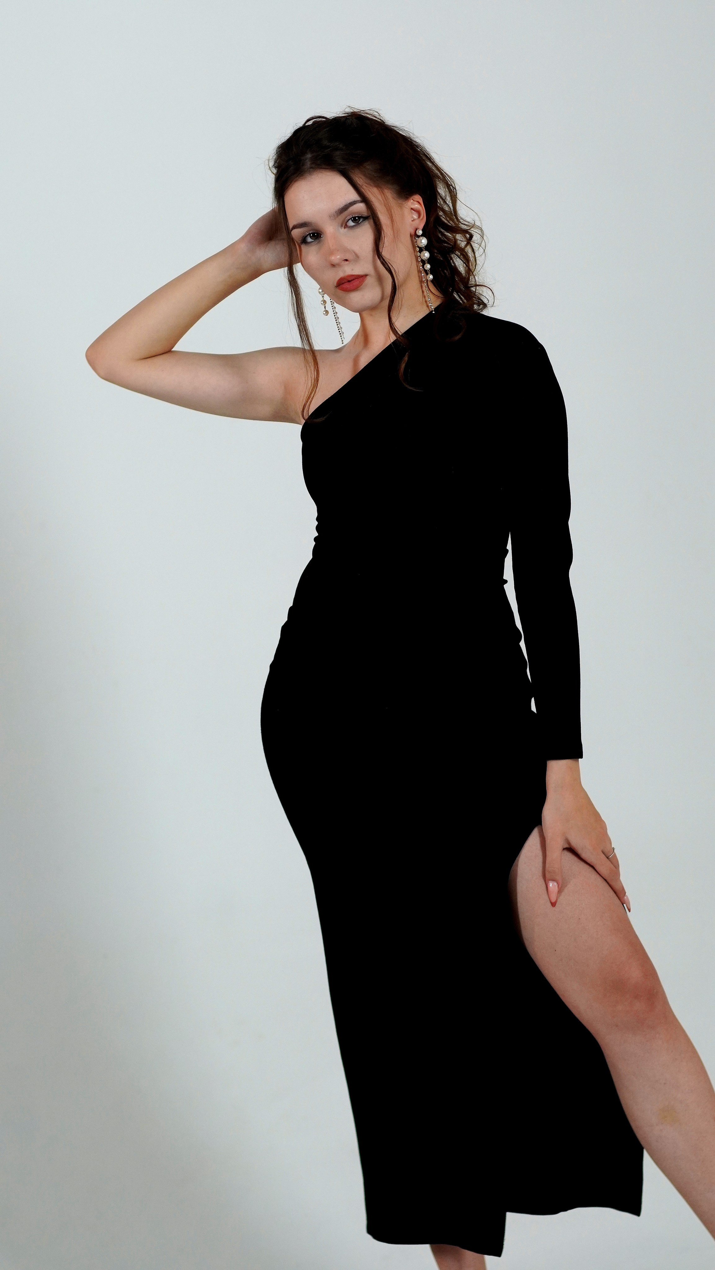 Фотосессии с моделью для маркетплейсов. Коллекции одежды, украшений, аксессуаров. Свадебный видеограф и фотограф в Пензе Виталий Гинзбург