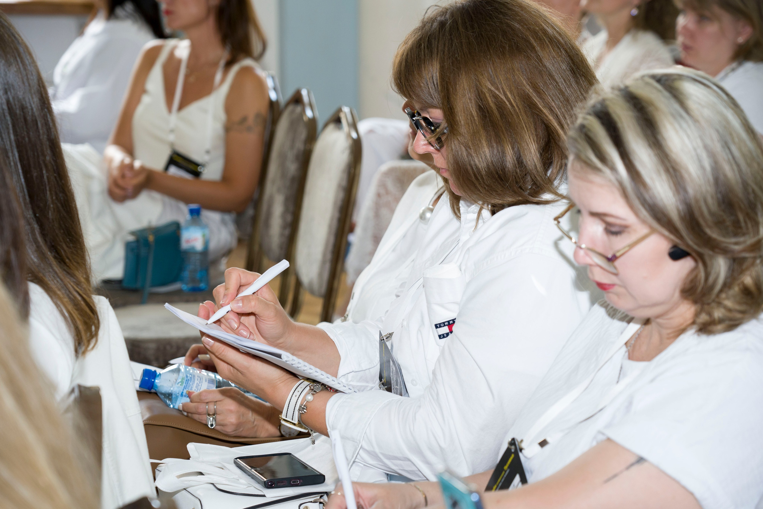 Дизайн-тусовка от школы интерьера Екатерины Дубровской. Фотограф в Санкт-Петербурге. Репортажная и все съёмки для бизнеса