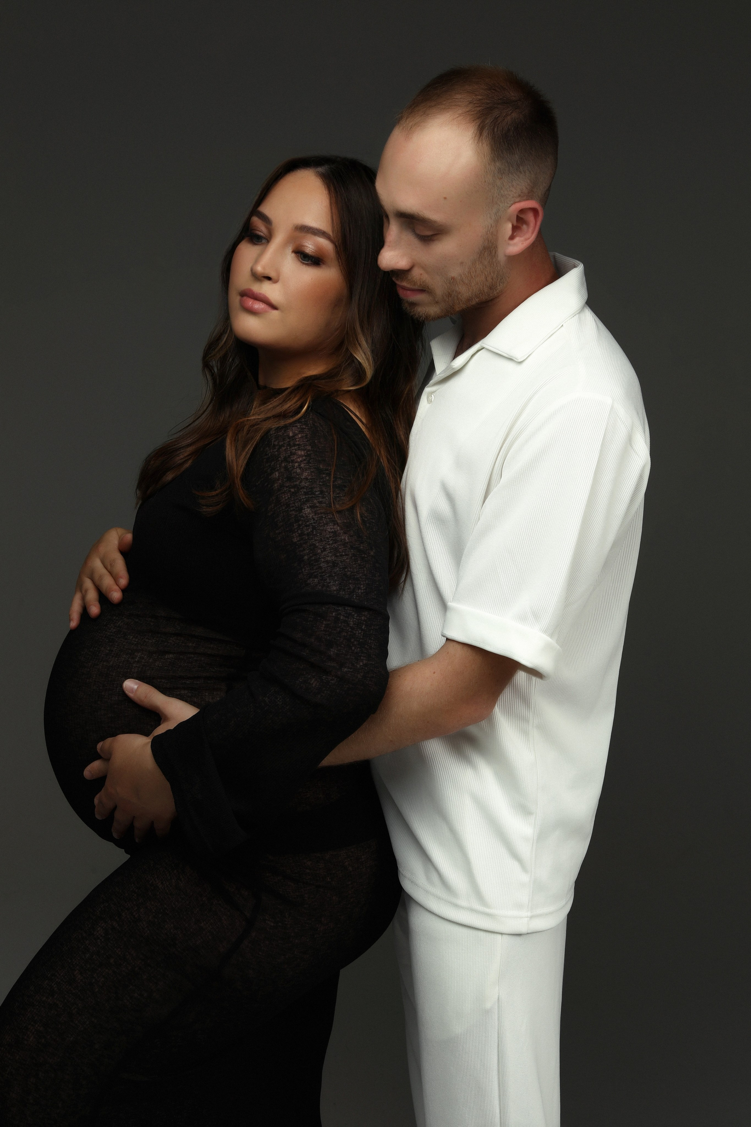 Беременная фотосессия. SASHA BUYANOVA PHOTO