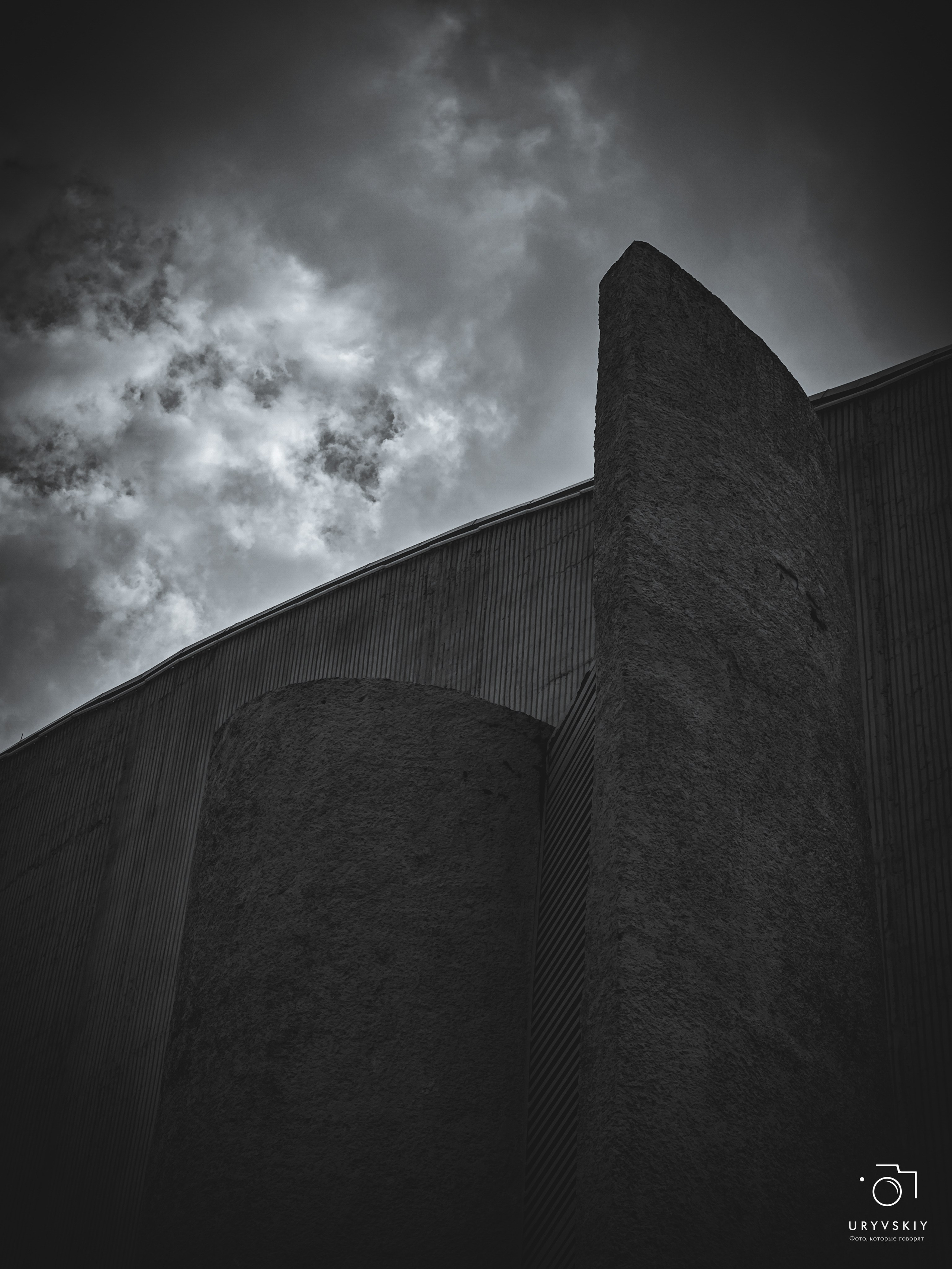 В камне. Игорь Урывский. Фотограф Красноярск