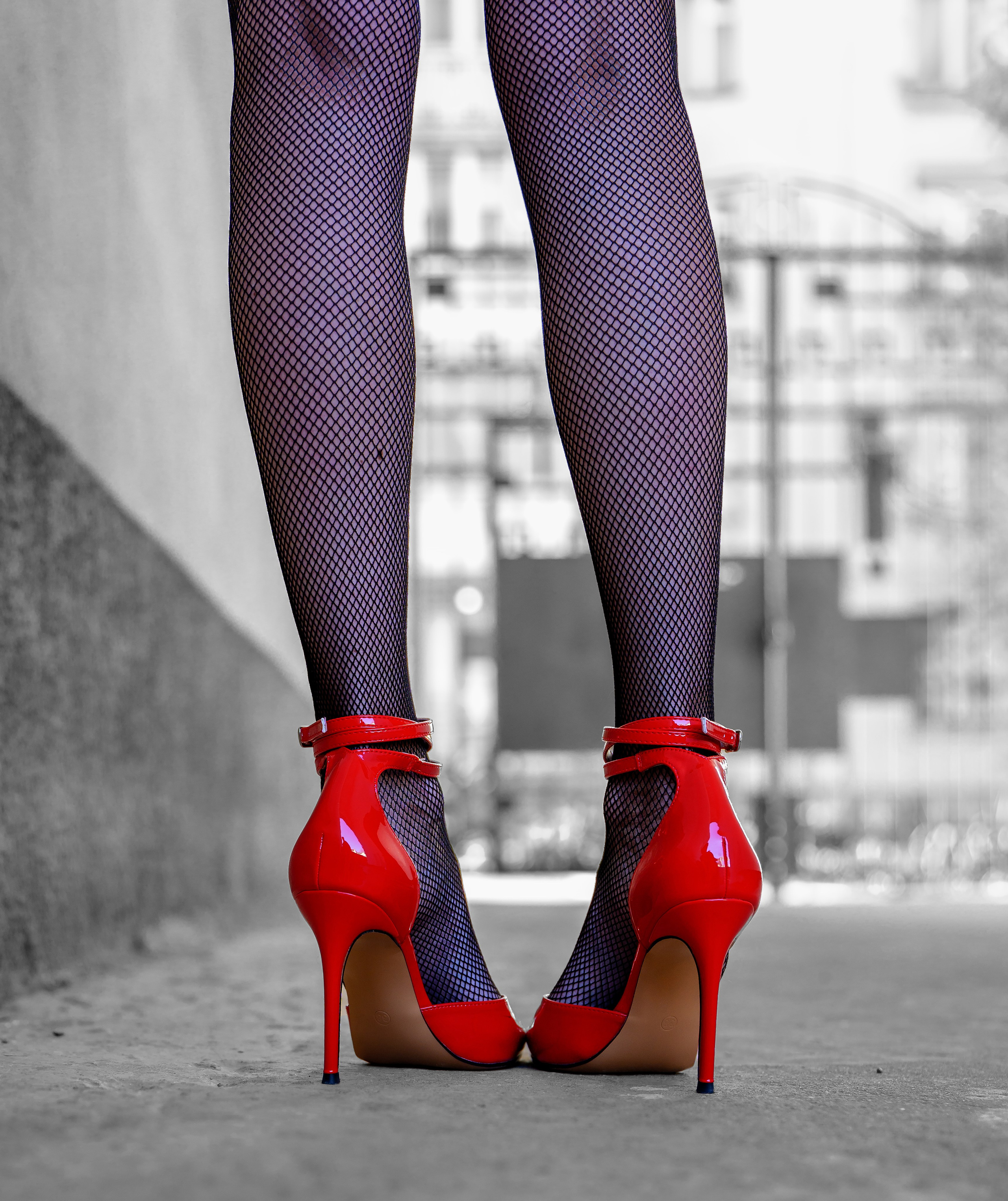 Надежда — стрит фото. Сайт фотограф в Керчи Кислый Юрий