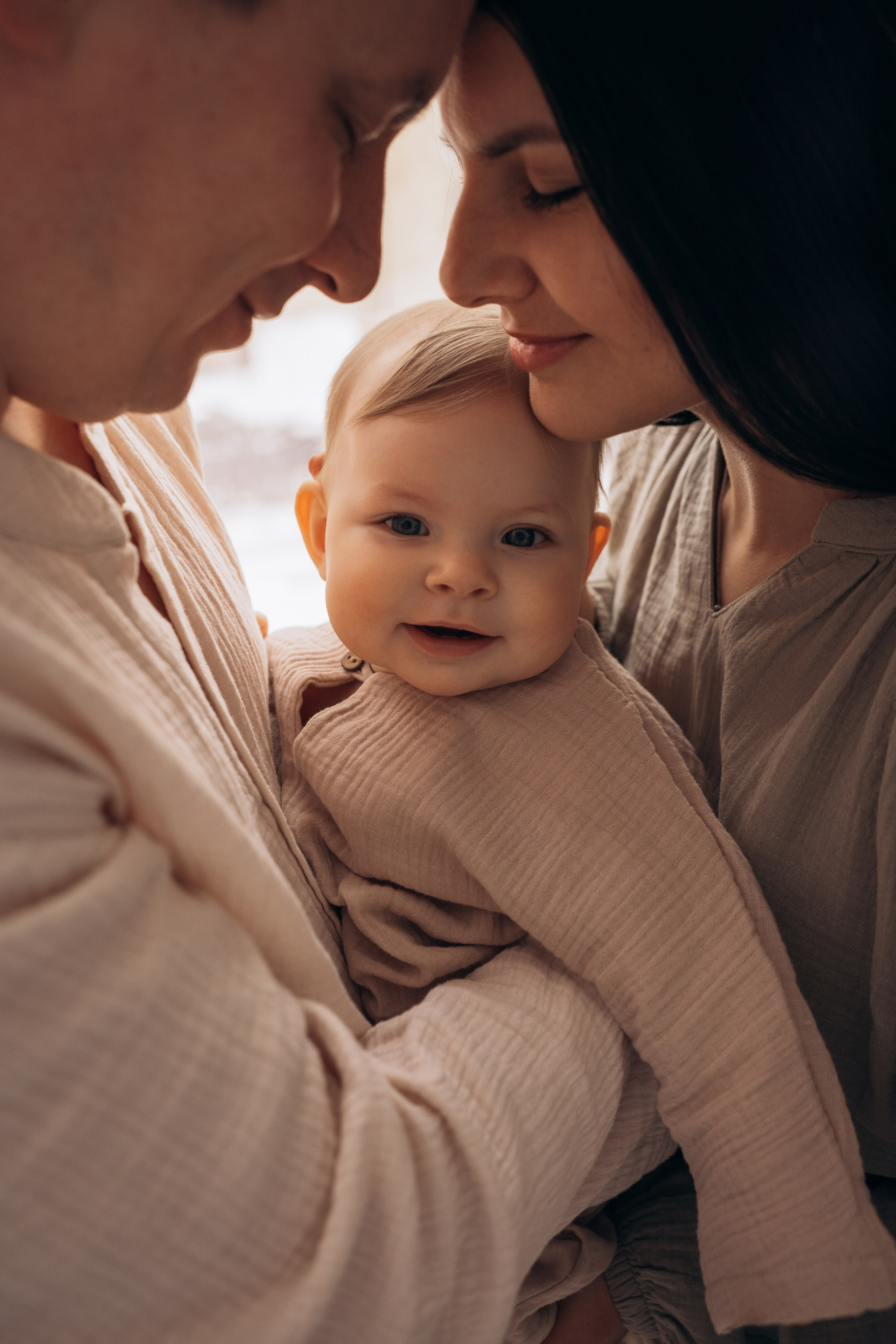 Семейные истории. Фотограф Новорожденных в Москве. Семейные истории в стиле LIFE