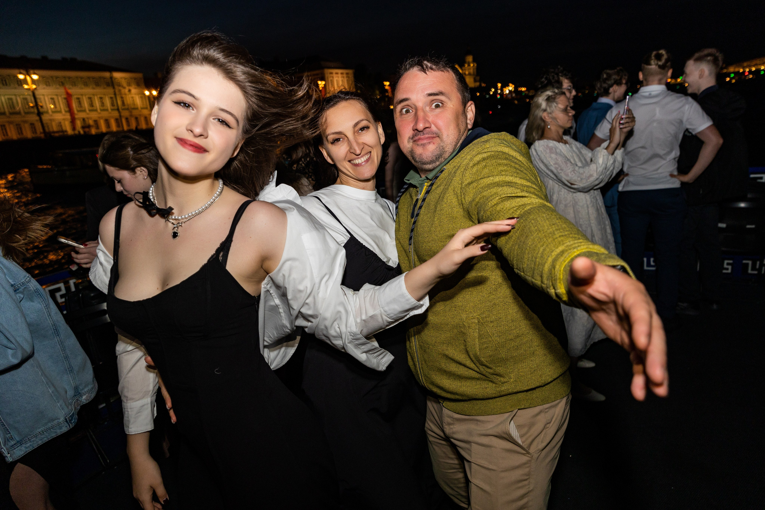 Выпускной на караблике 9 класс. Фотограф в Санкт-Петербурге Закута Ольга