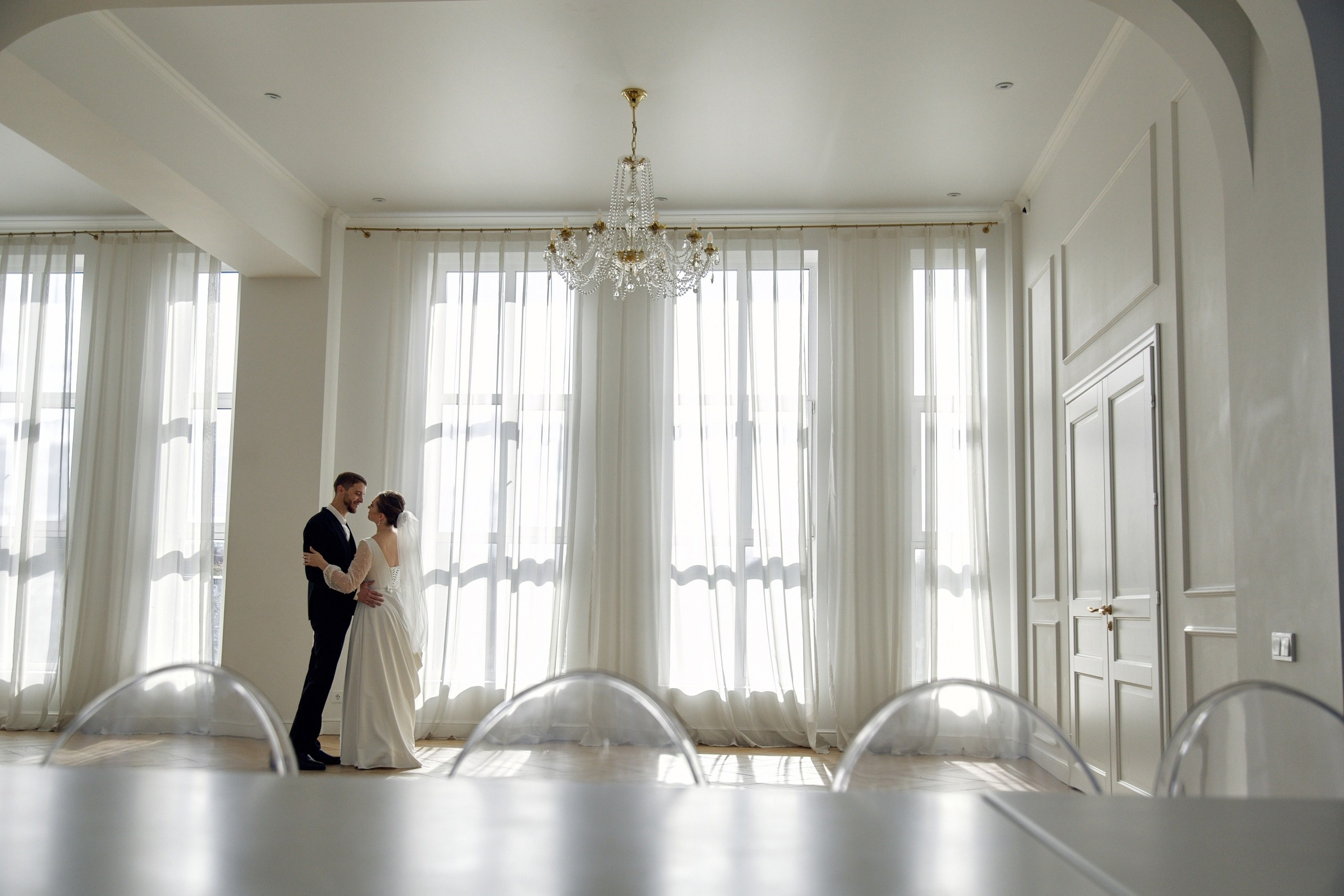 Специалисты свадебной индустрии Челябинска. Фотограф Челябинск — Кирилл Устюжанин