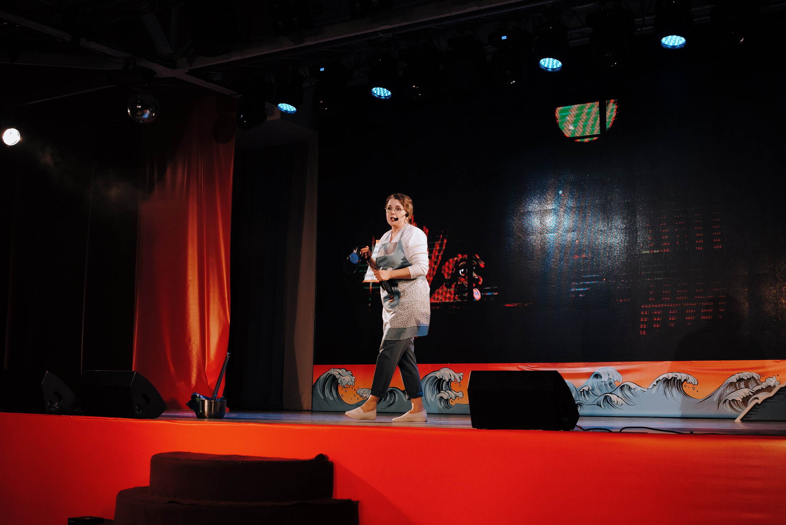 СПЕКТАКЛЬ «ВОЛШЕБНЫЕ ОЧКИ» ОПТИК-ЦЕНТР. Репортажный фотограф Зуев Роман г. Челябинск