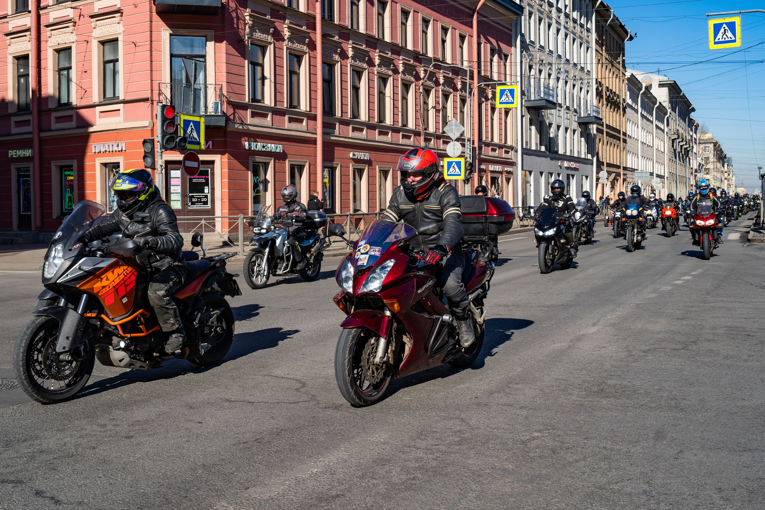 Весенний прохват мотоклуба Normans Riders MC. Концертный и репортажный фотограф в Санкт-Петербурге Слава Пахомов