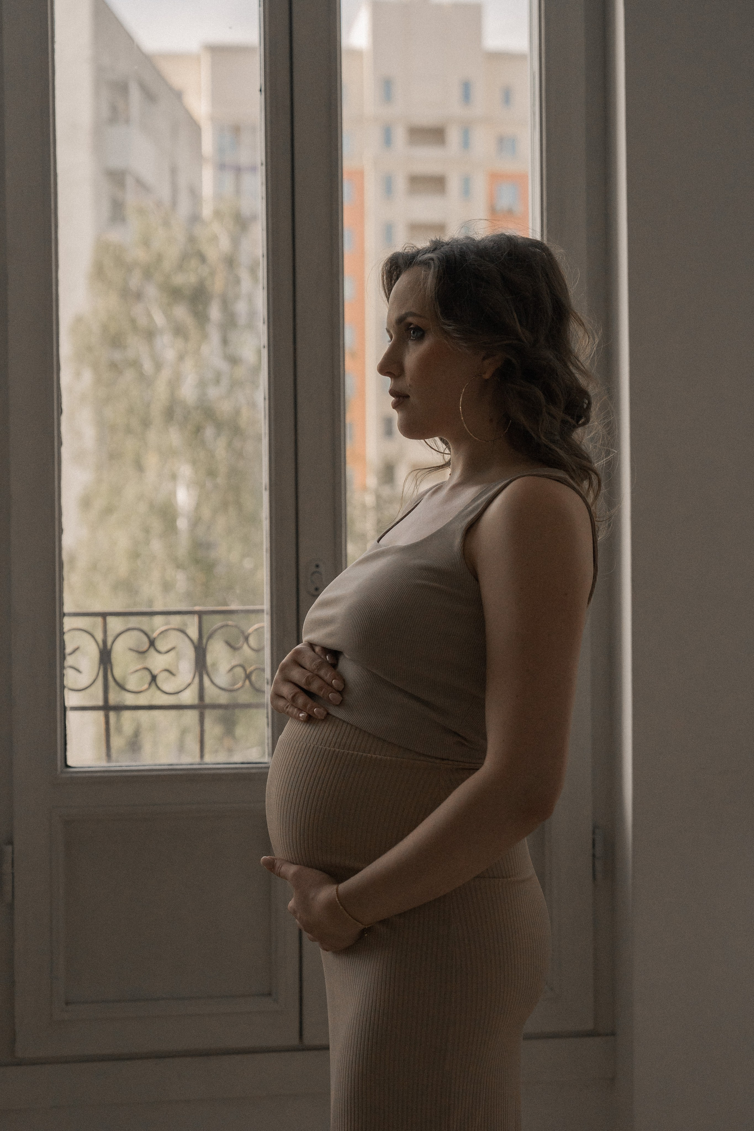 Семейная съемка в ожидании в студии WhiteGarden. Семейный фотограф Екатеринбург Татьяна Девятых