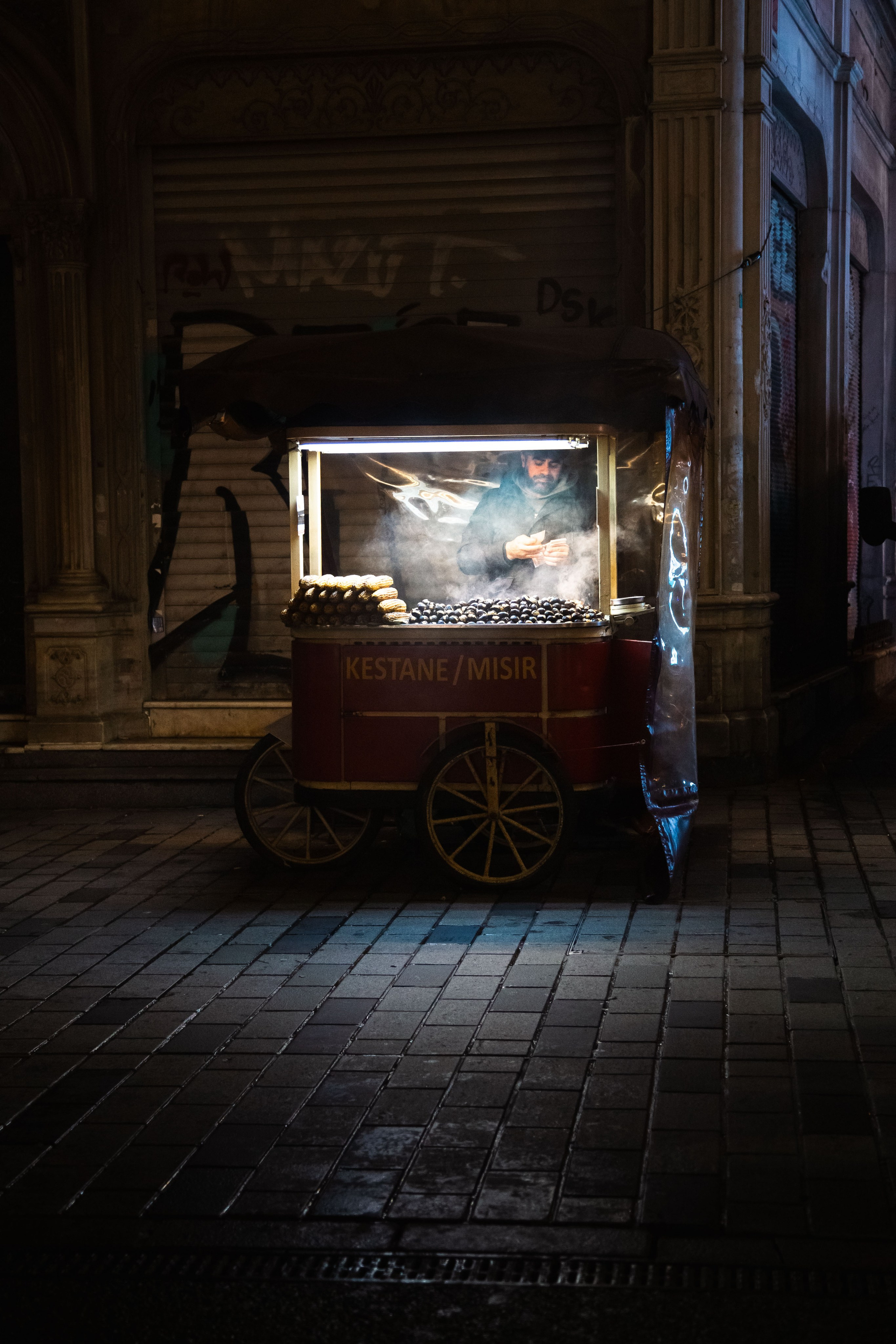 Istanbul. Dmitriy [KCCC] is a pretty cool photographer