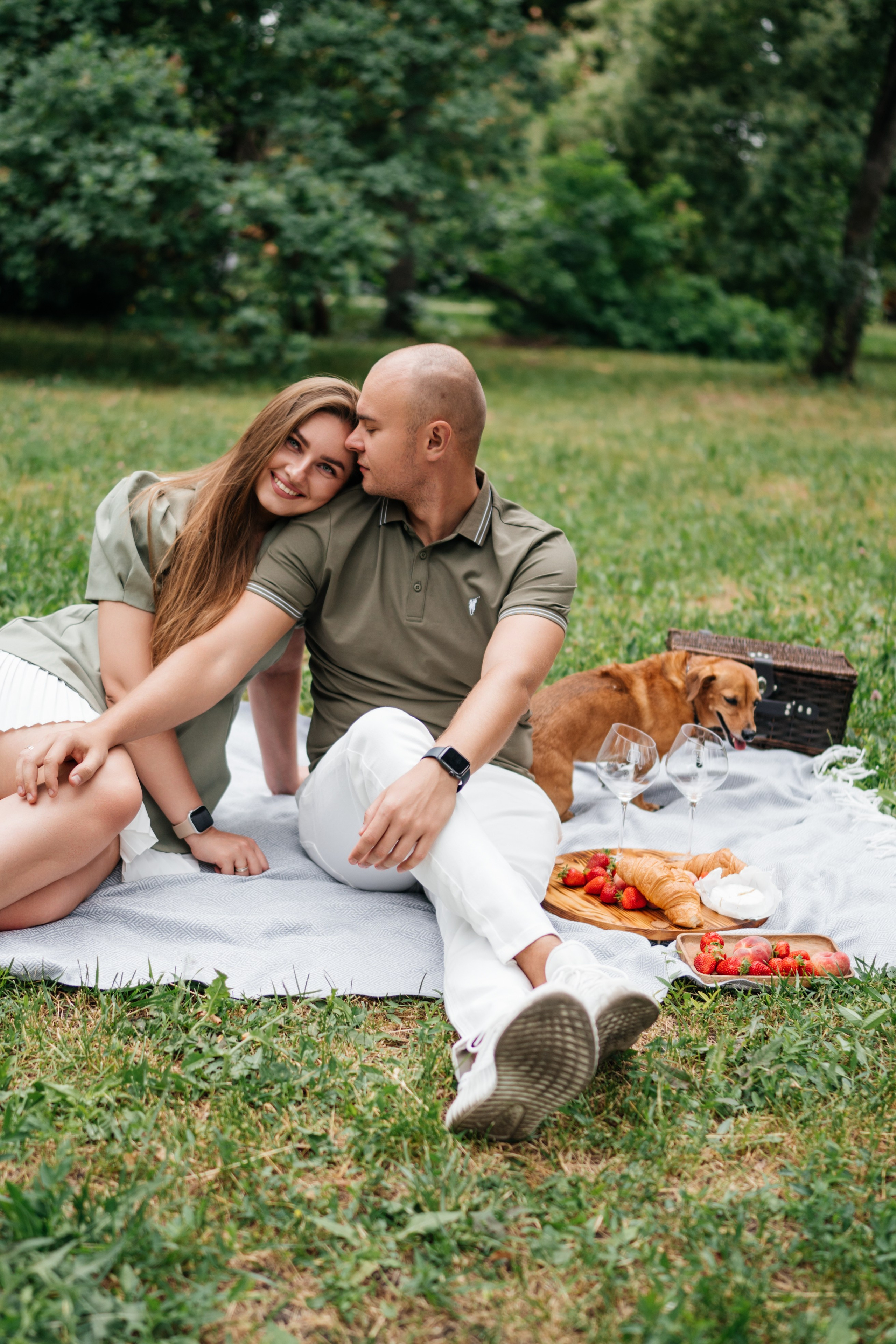 Alina | Andrei | Rika. Https://instagram.com/ana.stasia.n