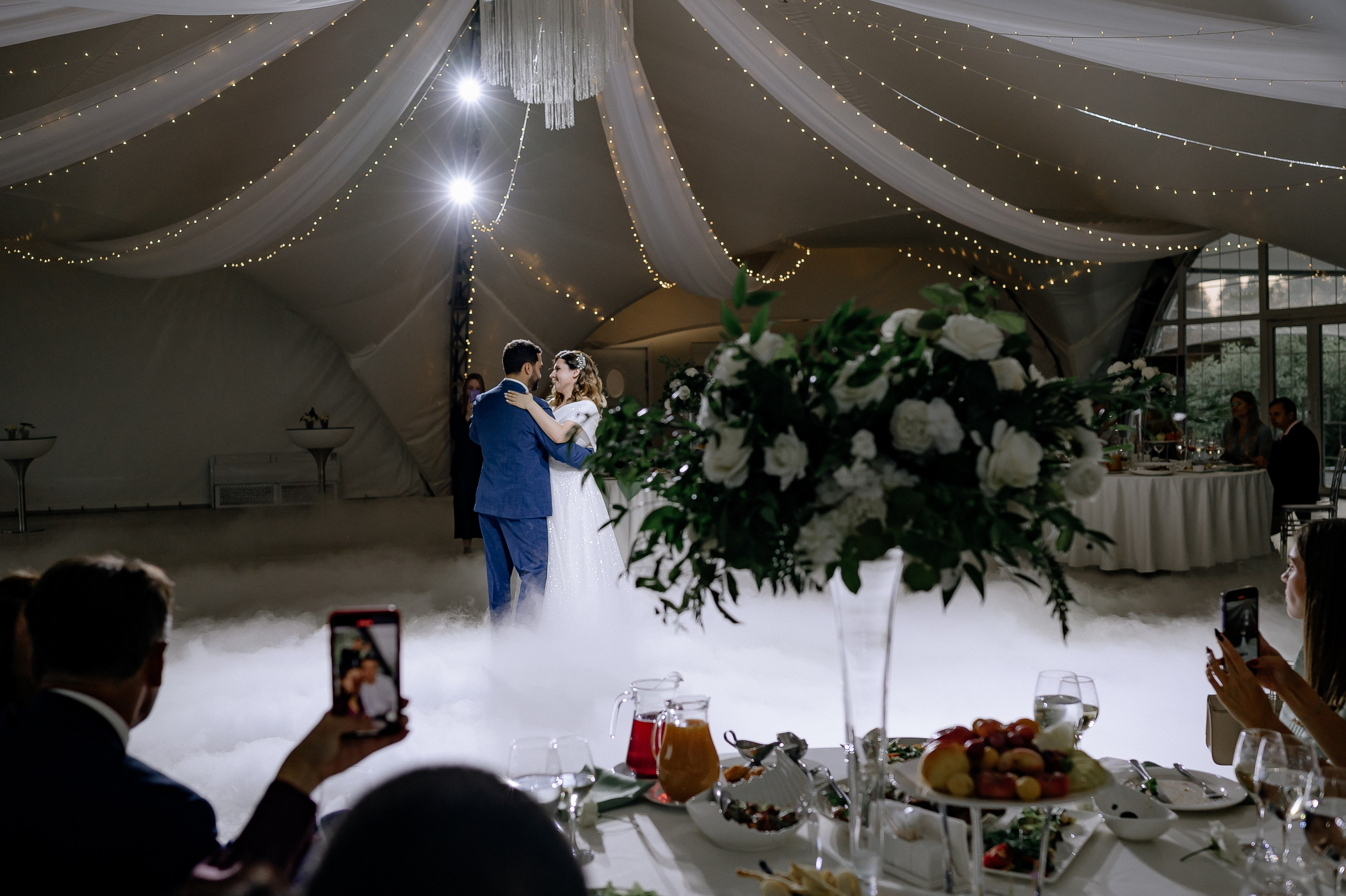 Свадебная фотосессия и выездная регистрация в Artiland. Свадебный фотограф Москва — Сергей и Татьяна