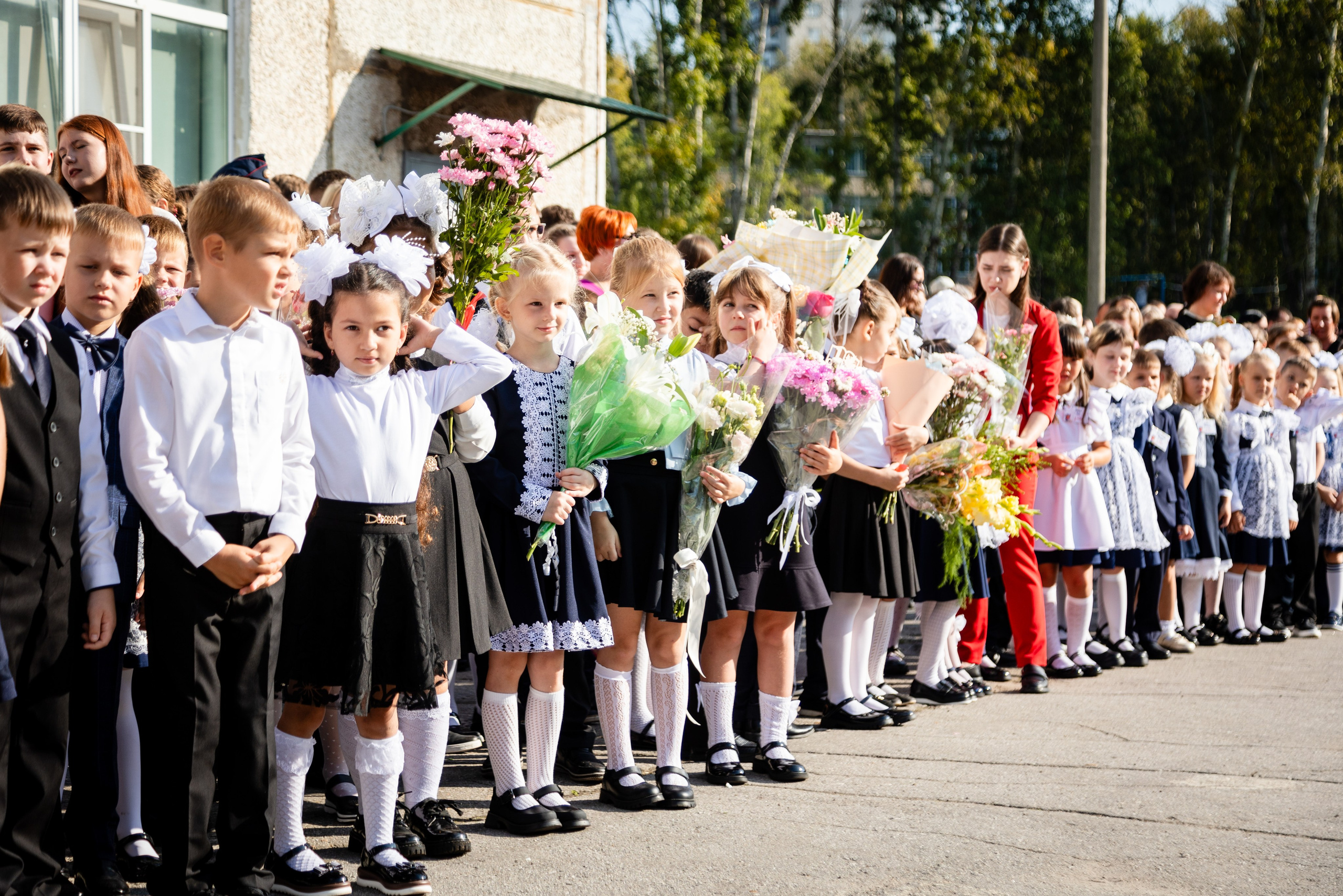 Гимназия № 50. Детский фотограф видеограф в Хабаровске Михаил Орлов