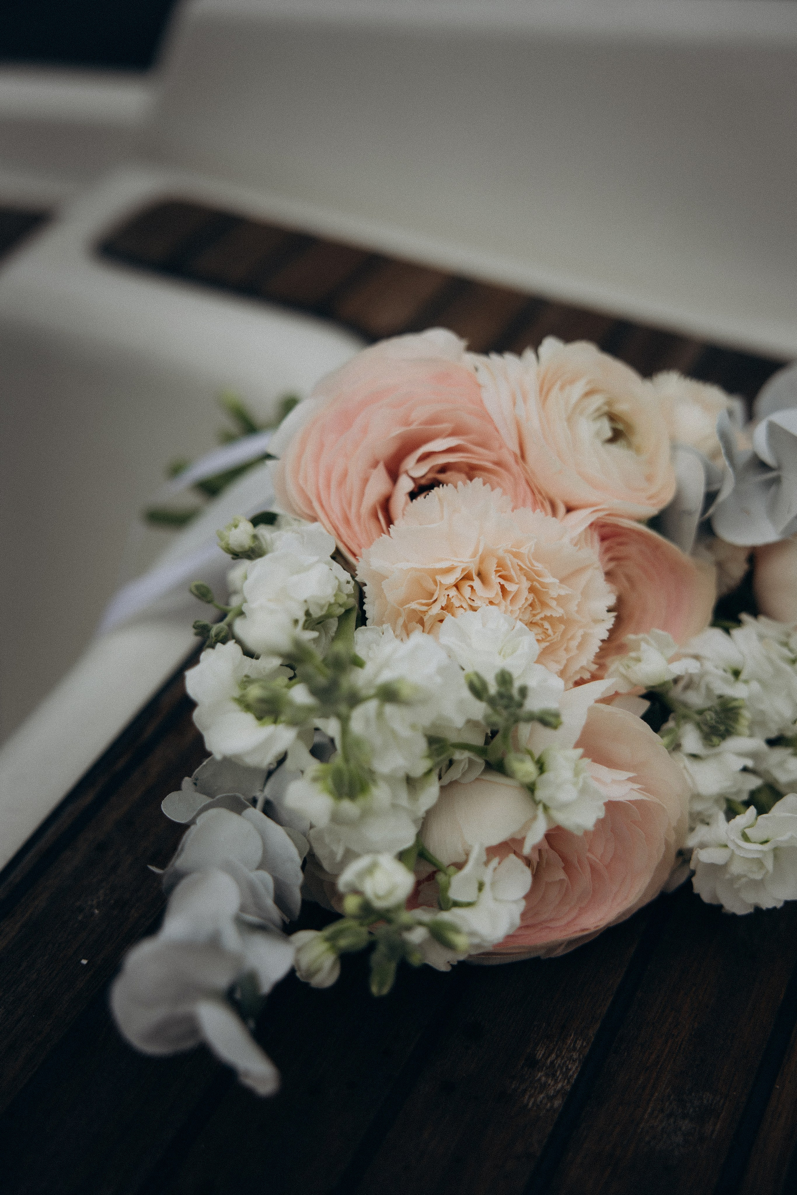 Свадебная фотосъемка в Грибоедовском ЗАГСе Москвы и на яхте